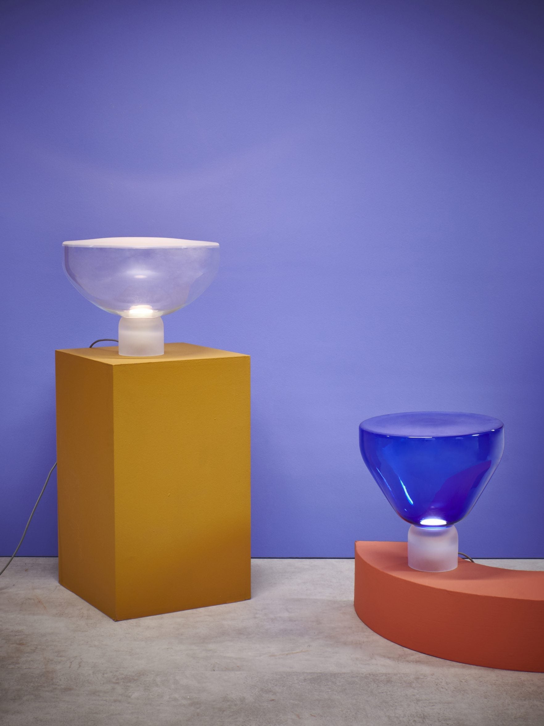 Lightline table lamp matte base