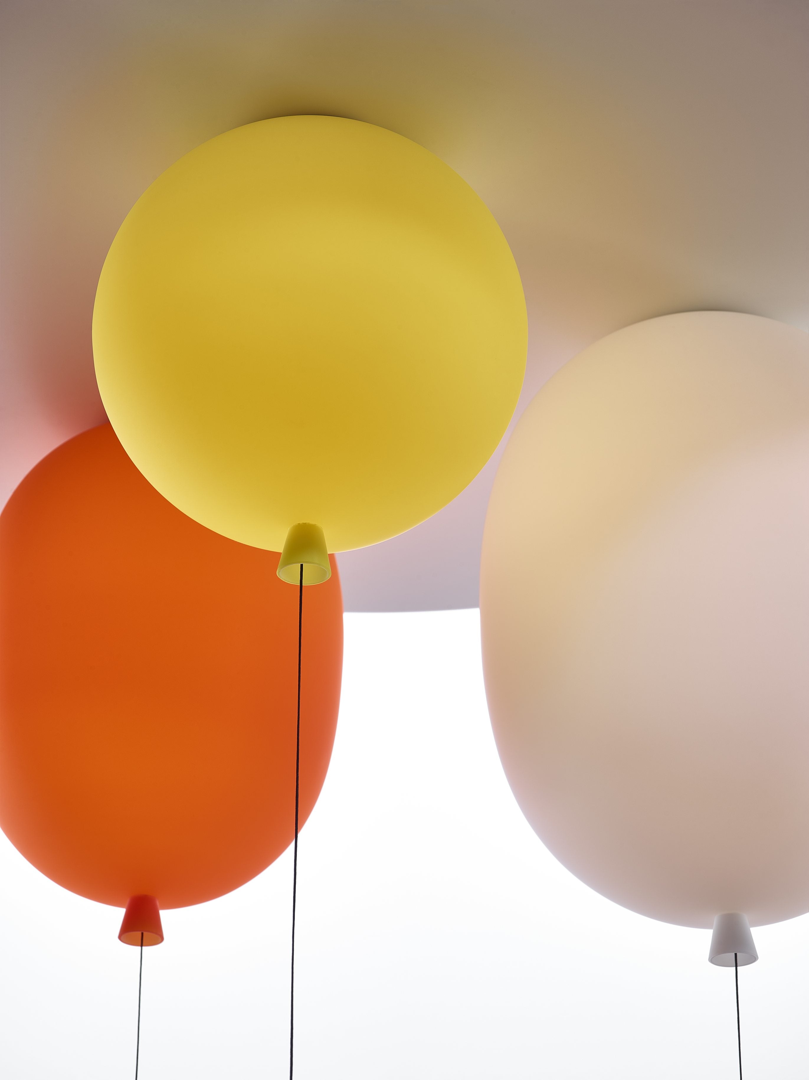Memory Oval Hanging Lampe