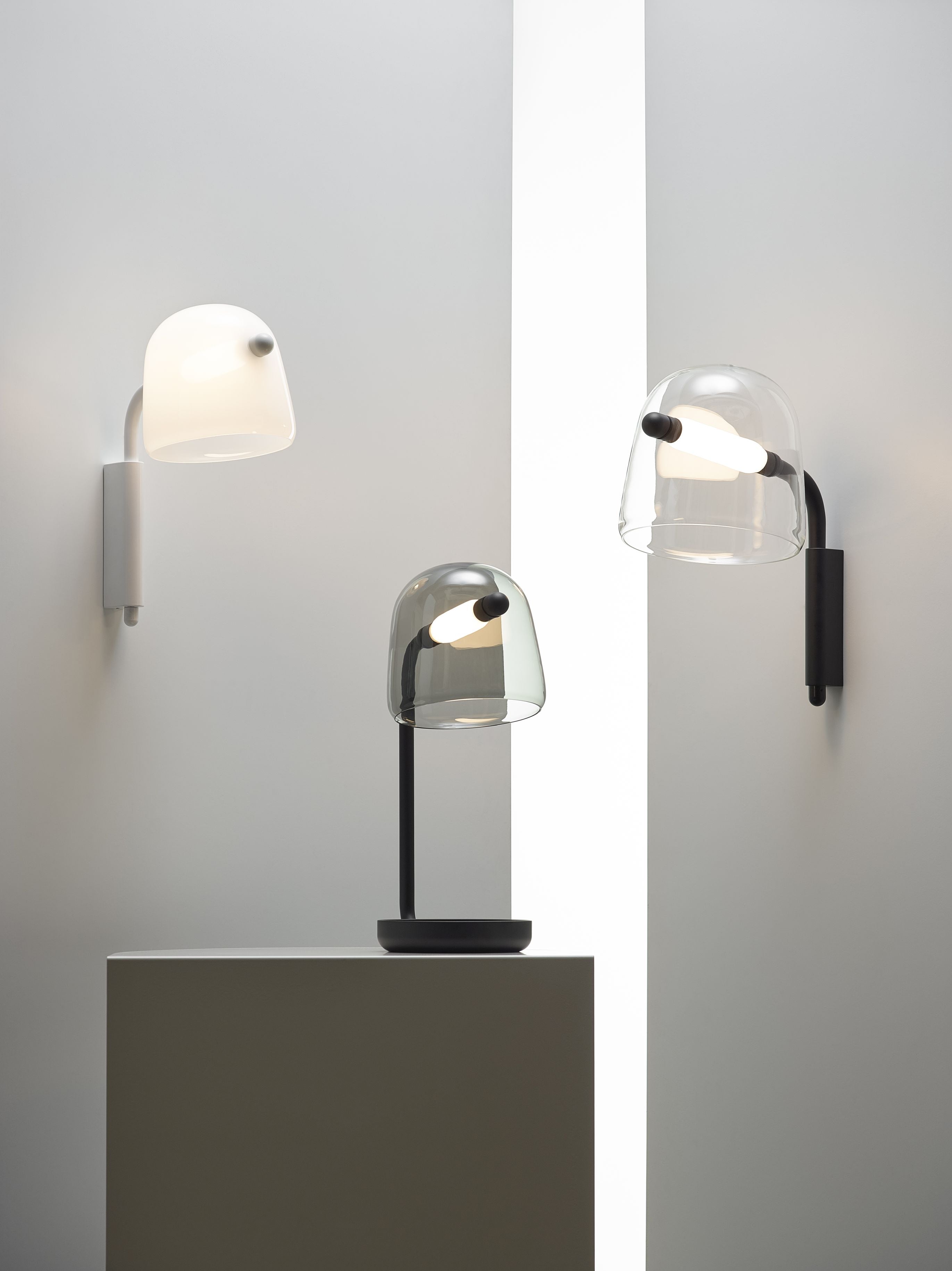 MONA wall lamp with cream base