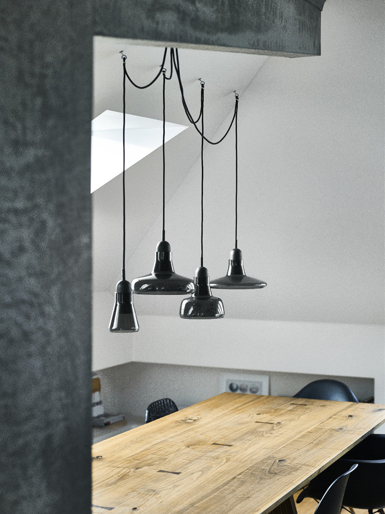 Shadows hanging lamp - set free shiny glass
