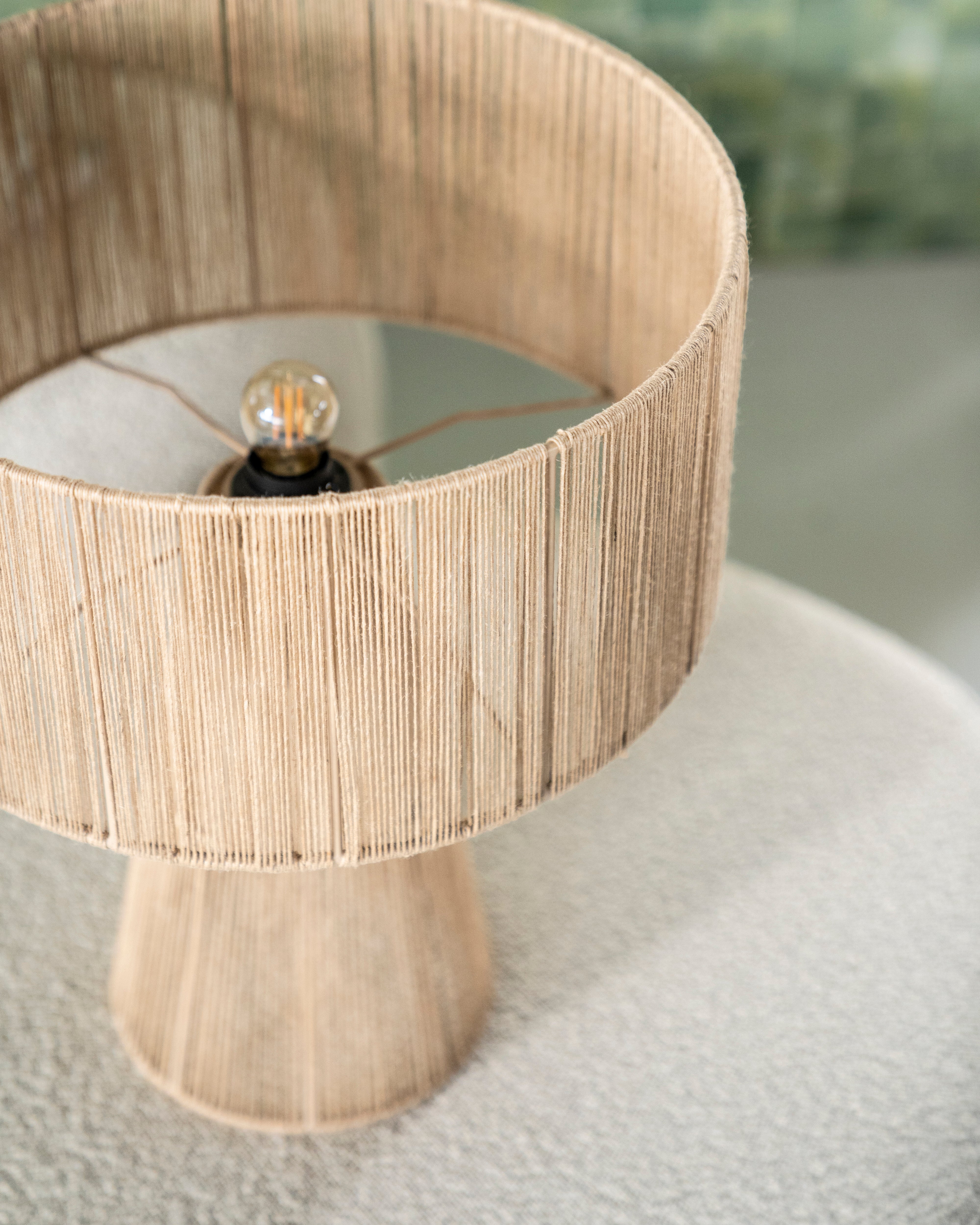Tischlampe OSHU Jute