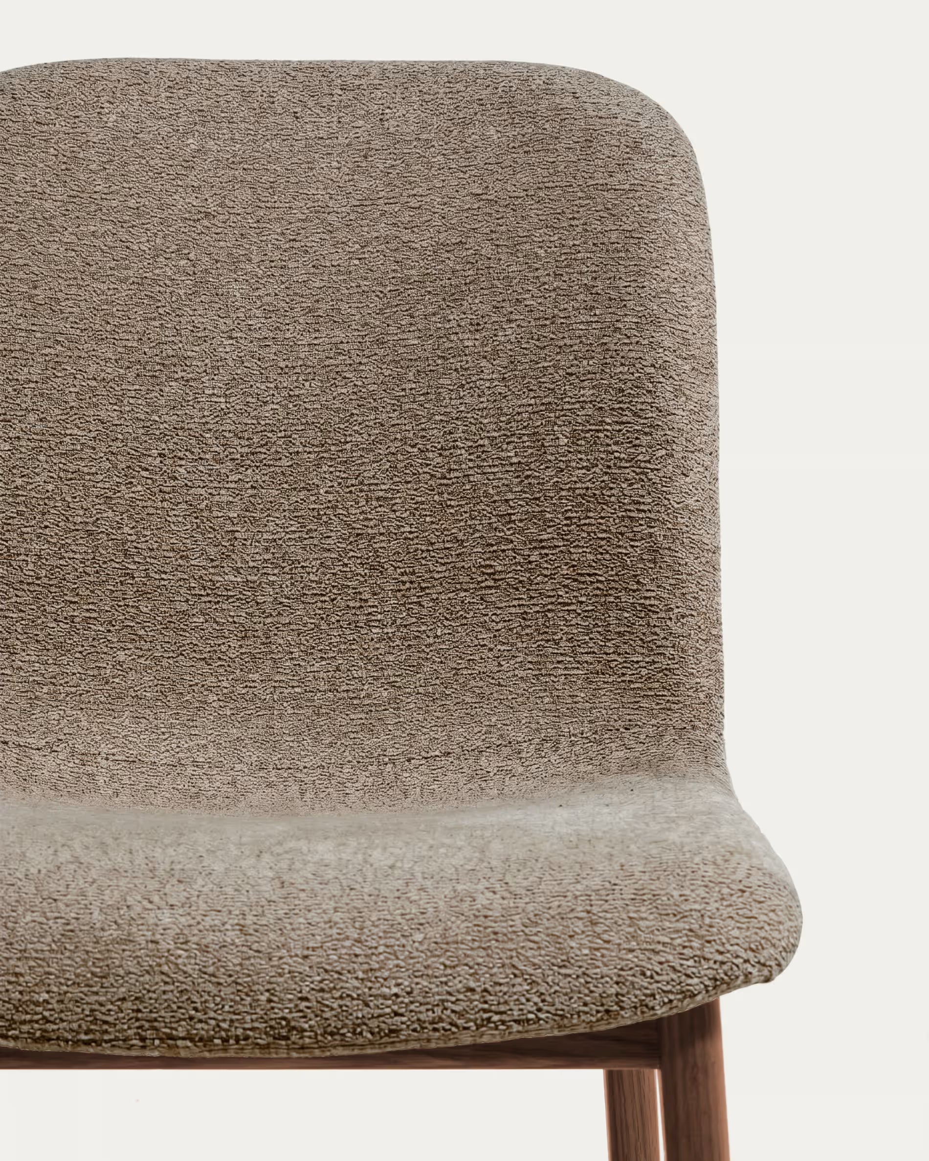 ELNOR chair in brown chenille with an oak base