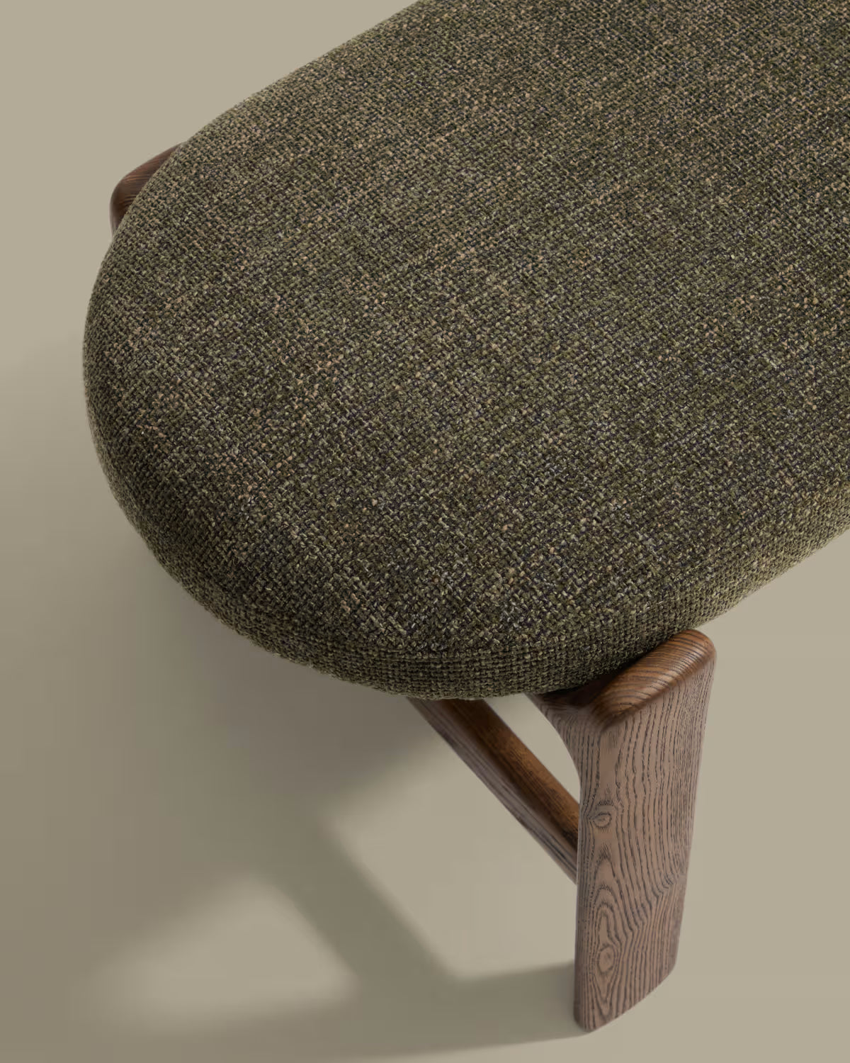 GRANITE bench in green chenille
