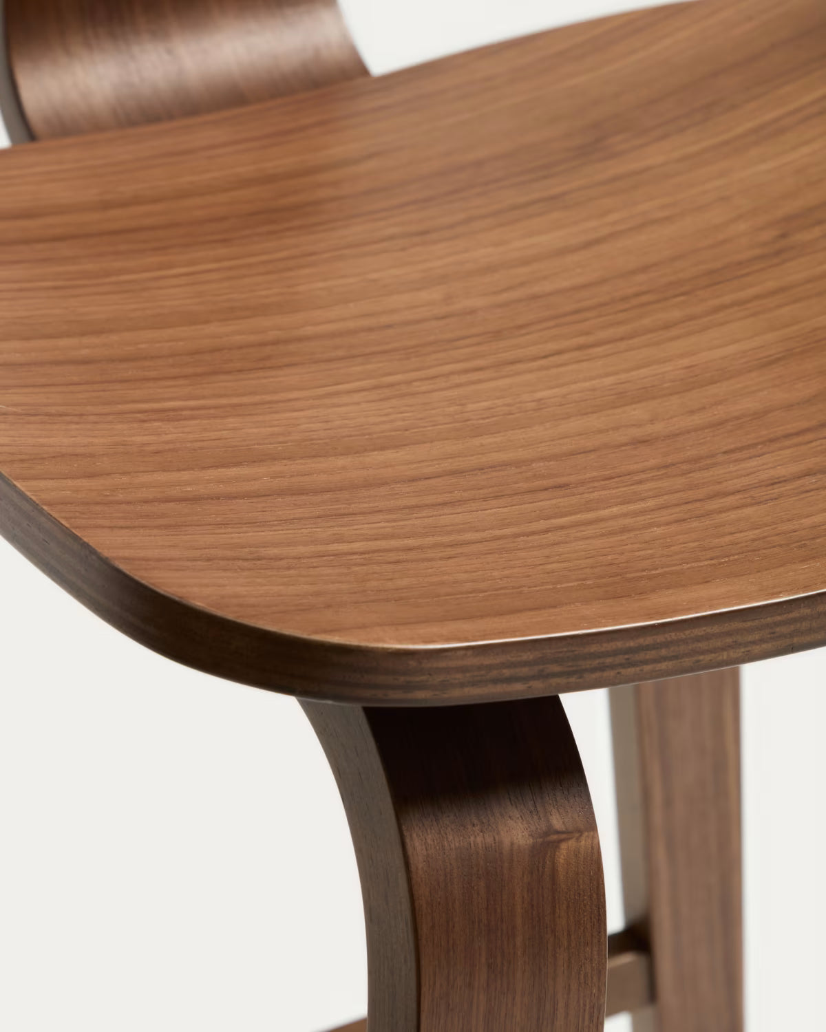 GENA Bar Stool Walnut Veneer