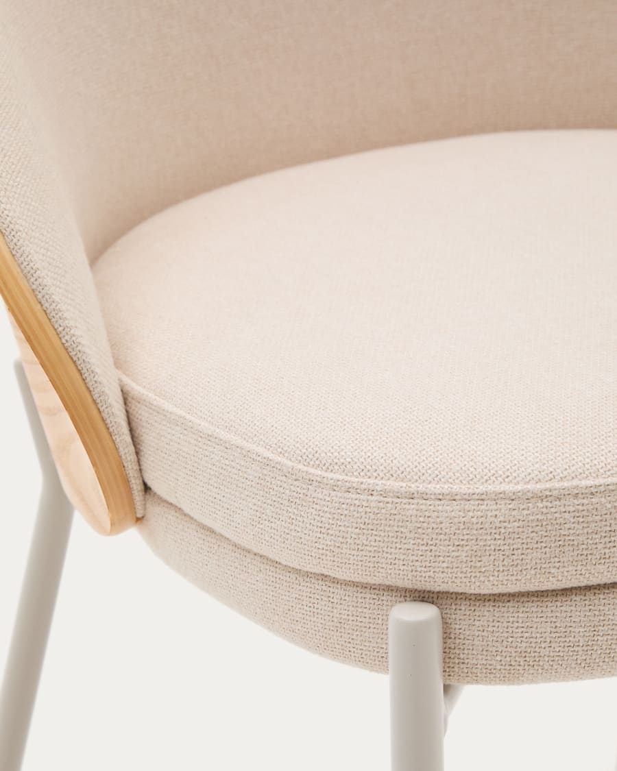 Eama beige chair szenil with ash finish