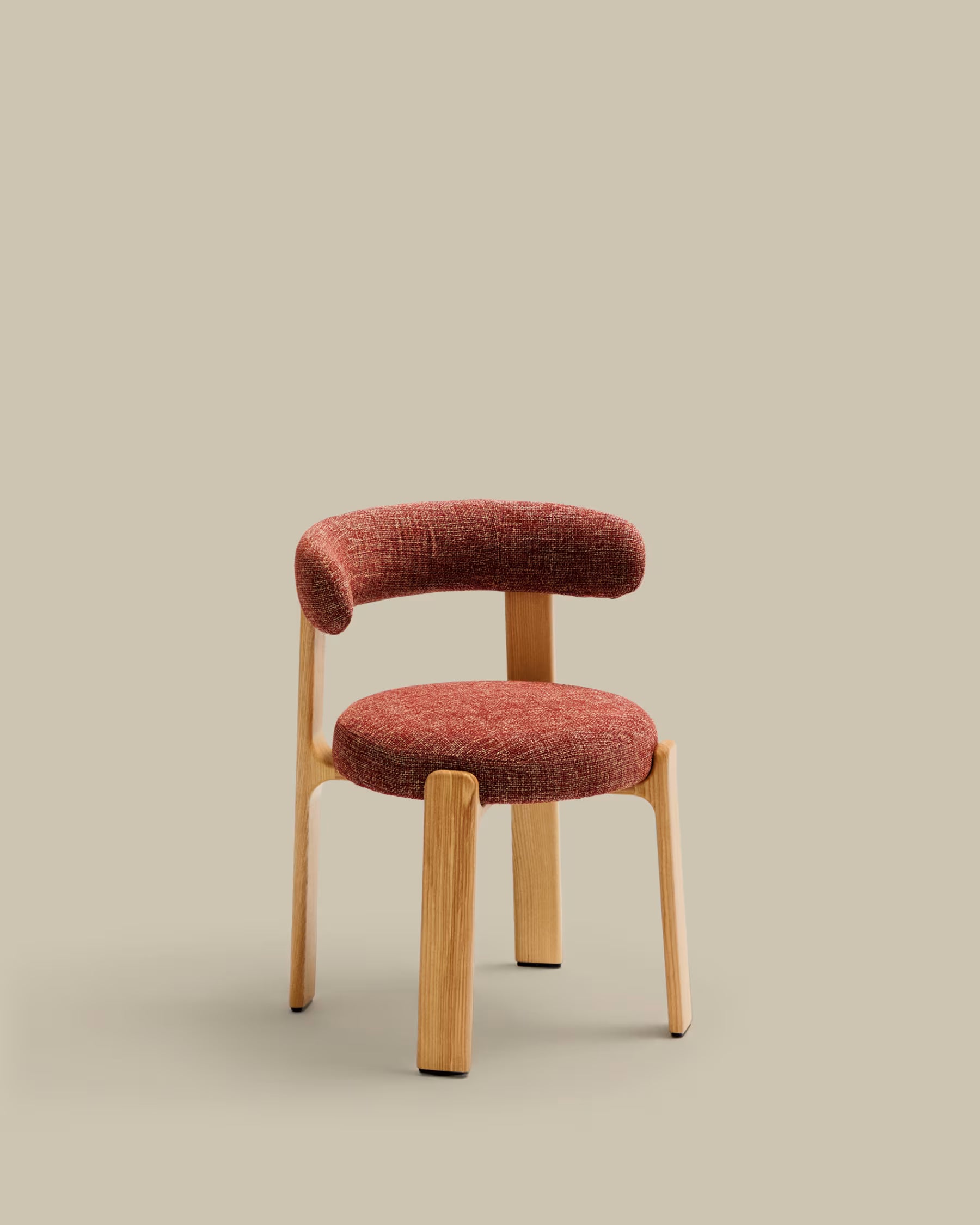 GRANITE chair in red chenille with an ash base