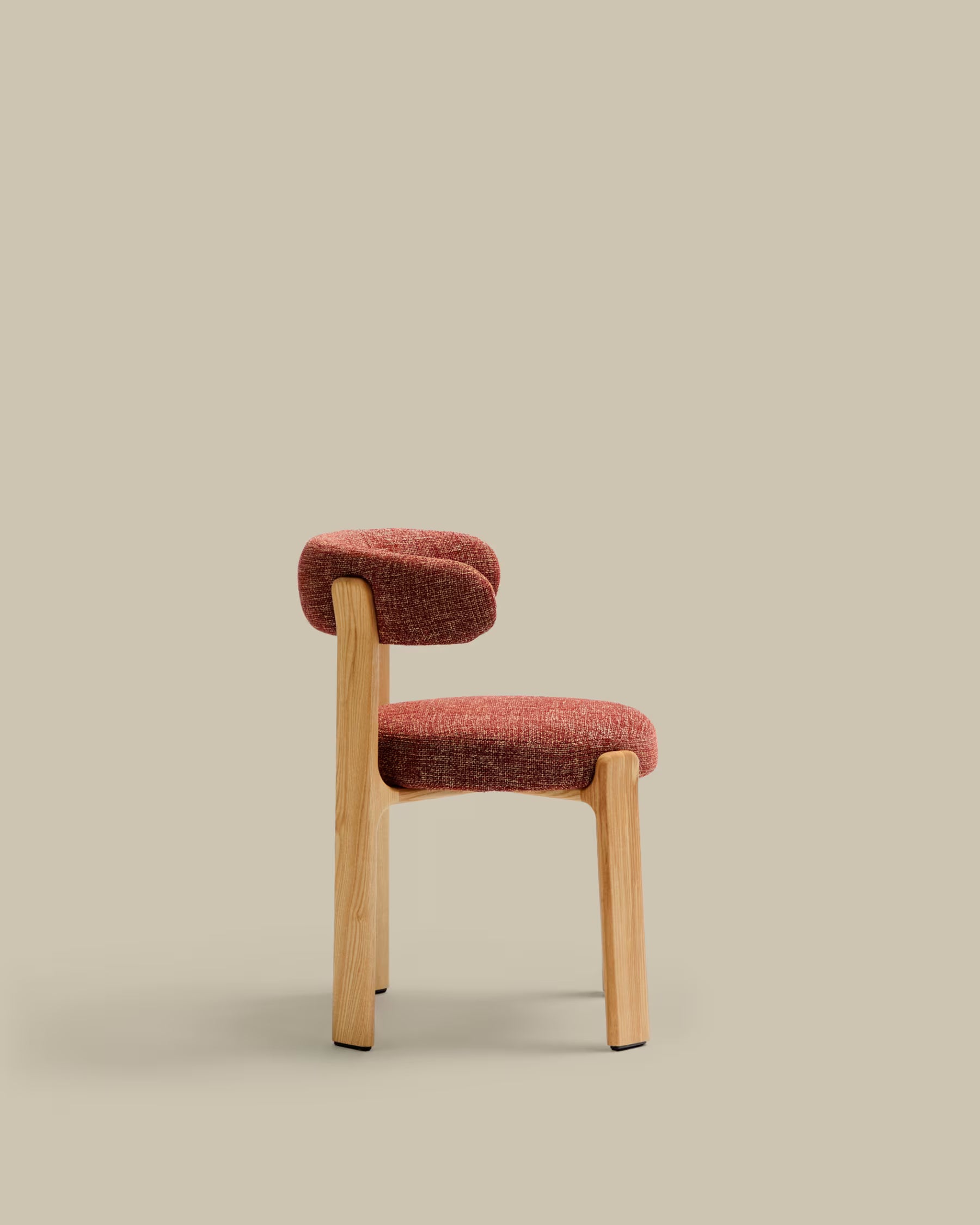 GRANITE chair in red chenille with an ash base