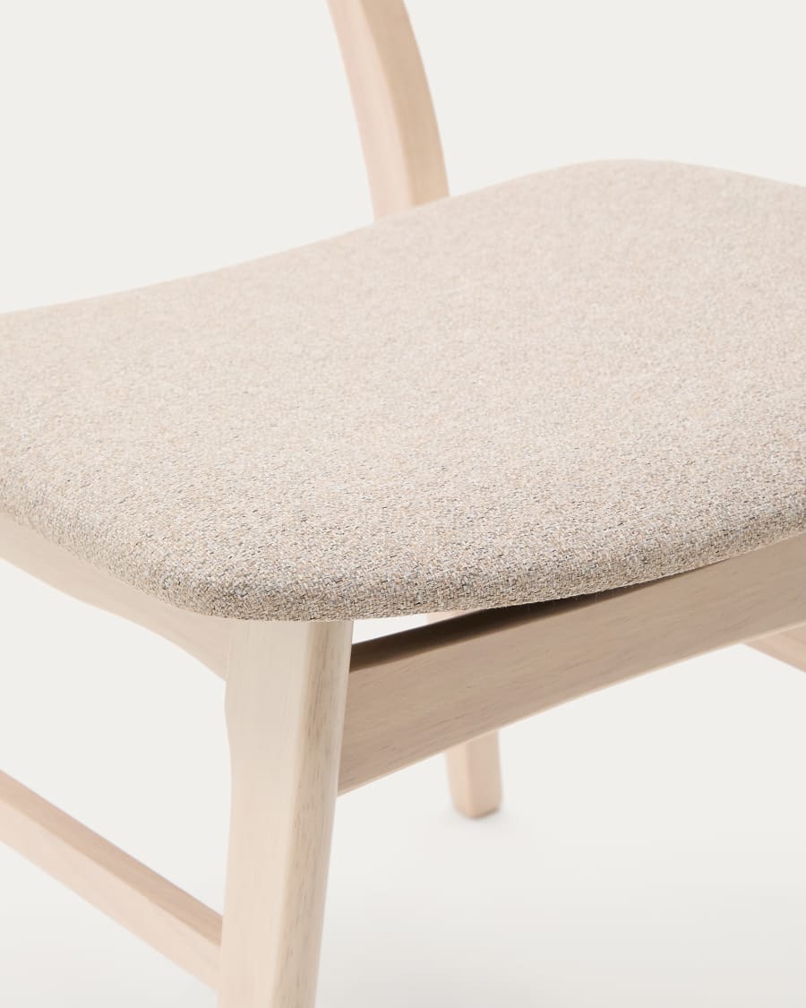 Selia light gray chair with an oak finish