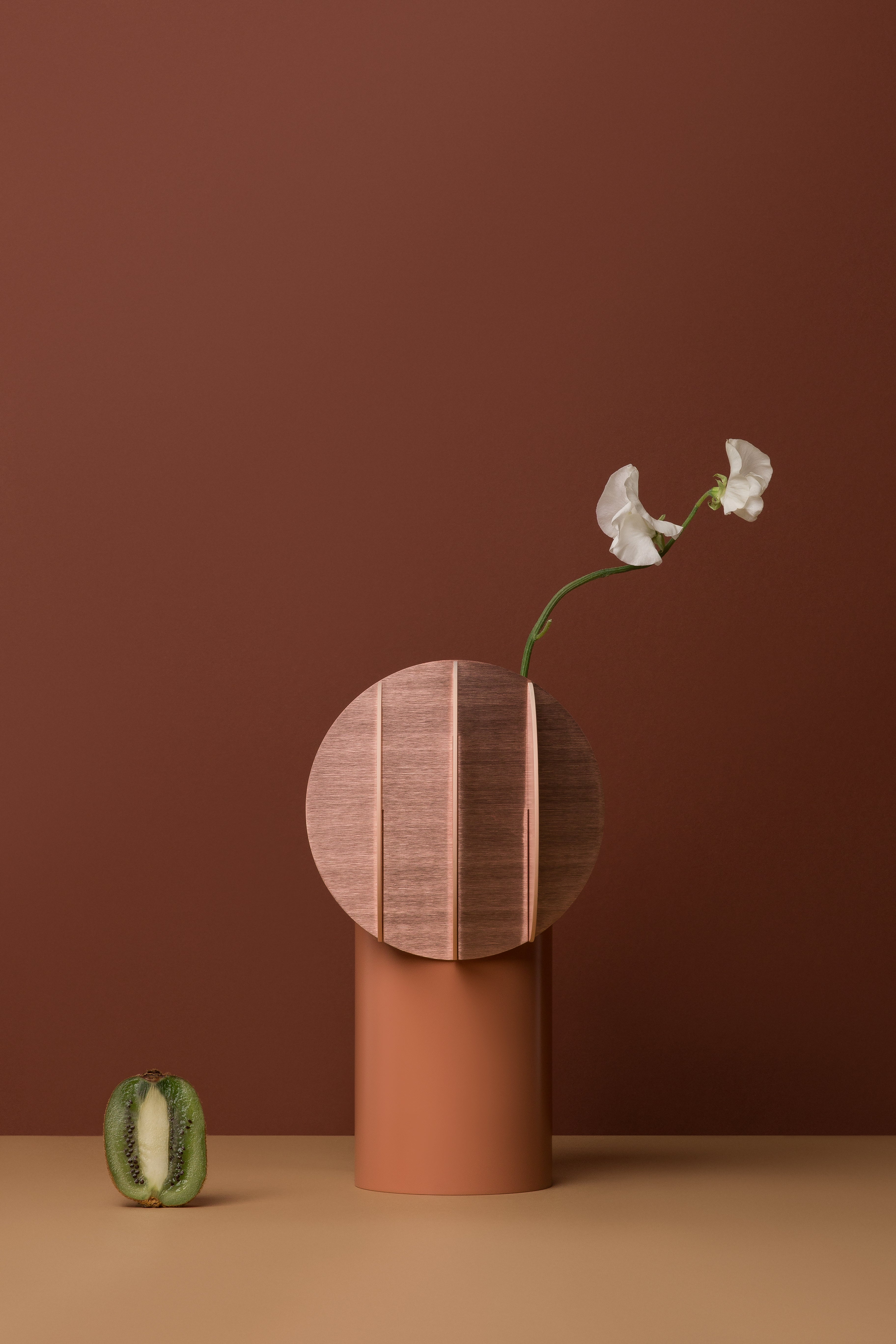 DELAUNAY vase in powder pink with peach and copper