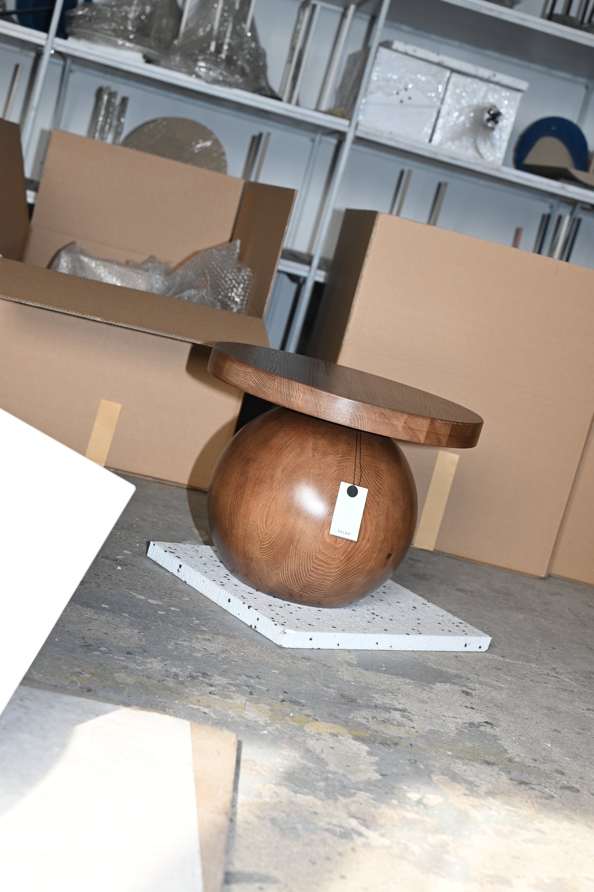 Coffee table wooden sleep