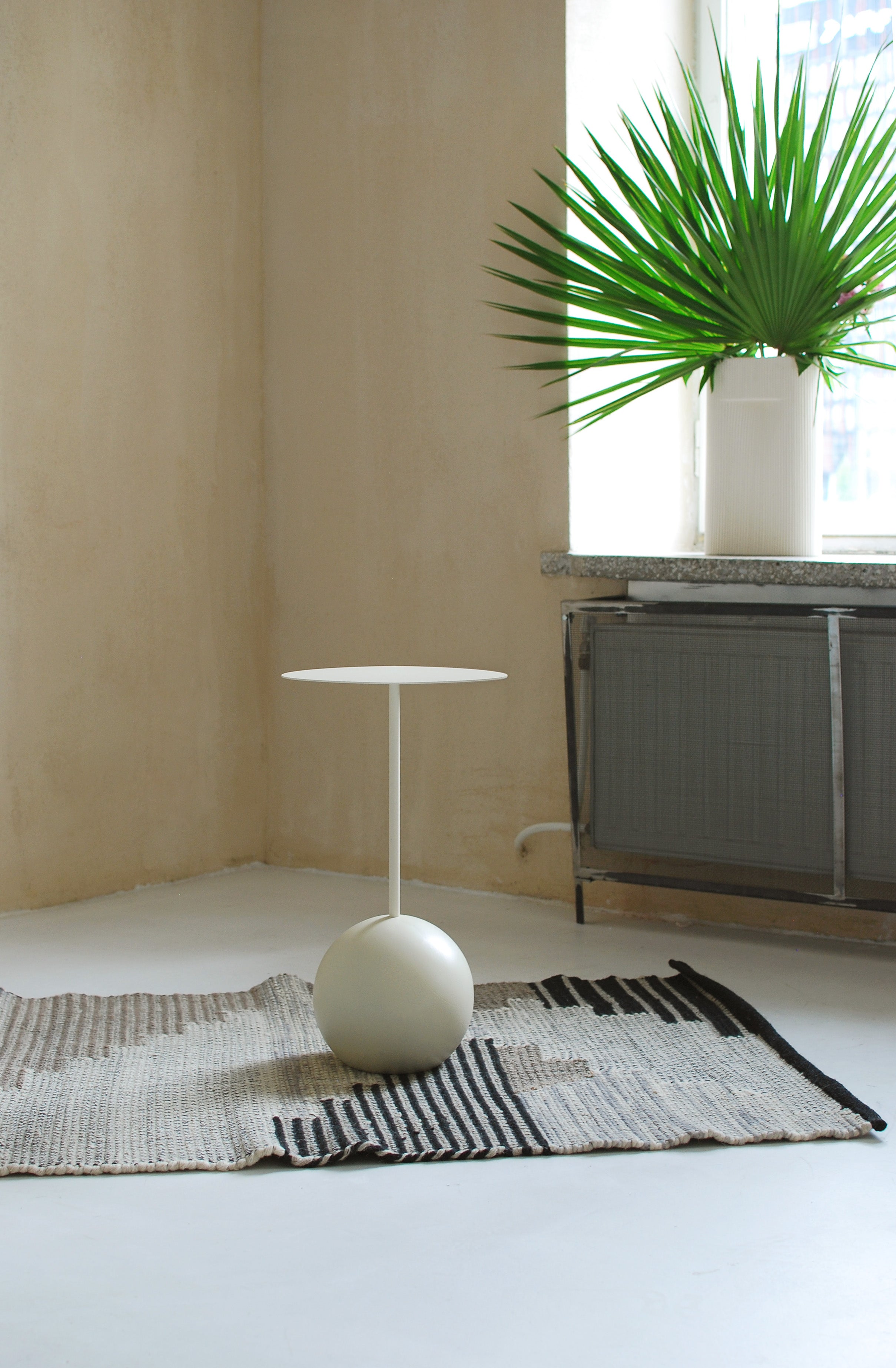 SU Coffee Table Wood and Steel