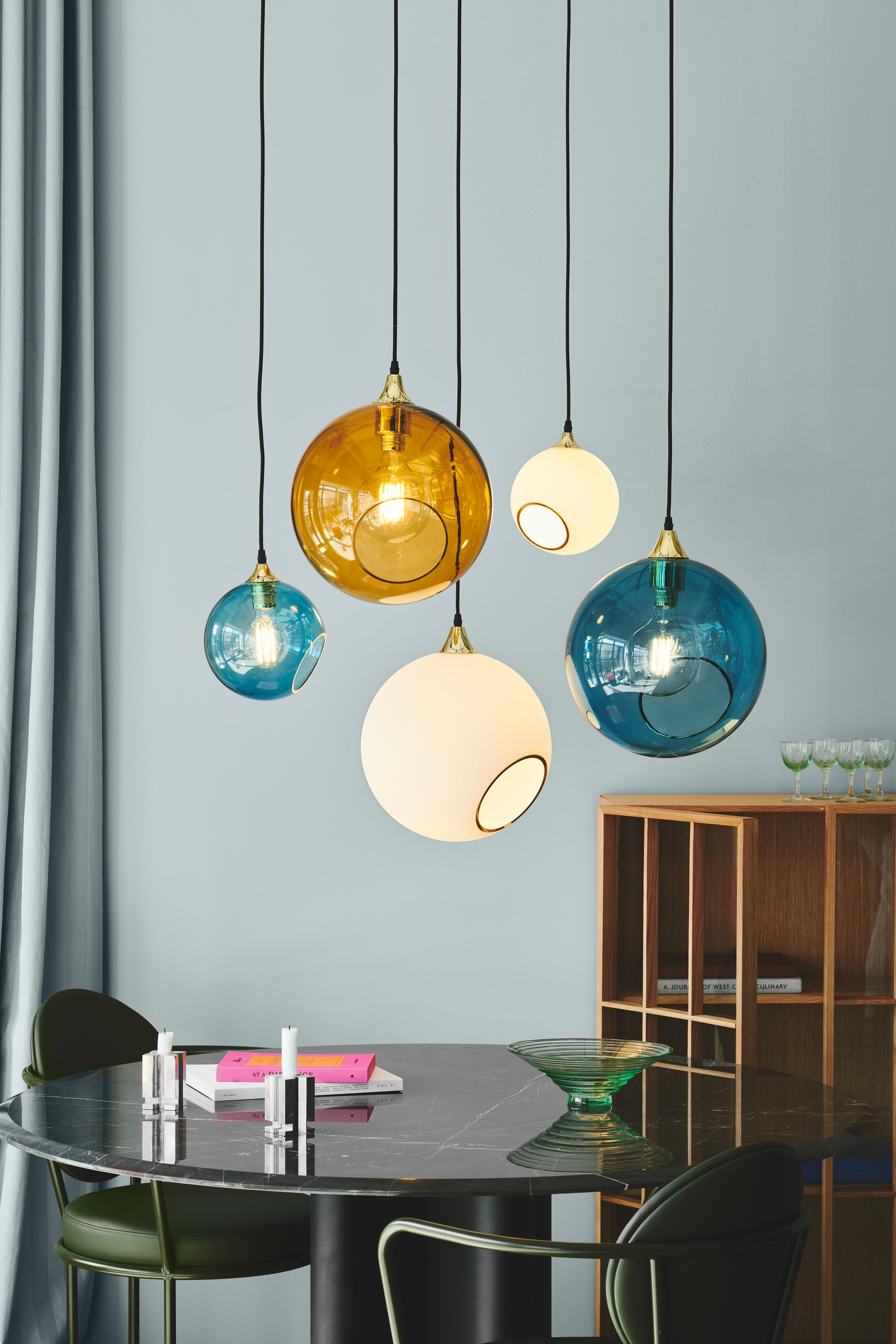 BALLROOM pendant lamp in amber with gold finish