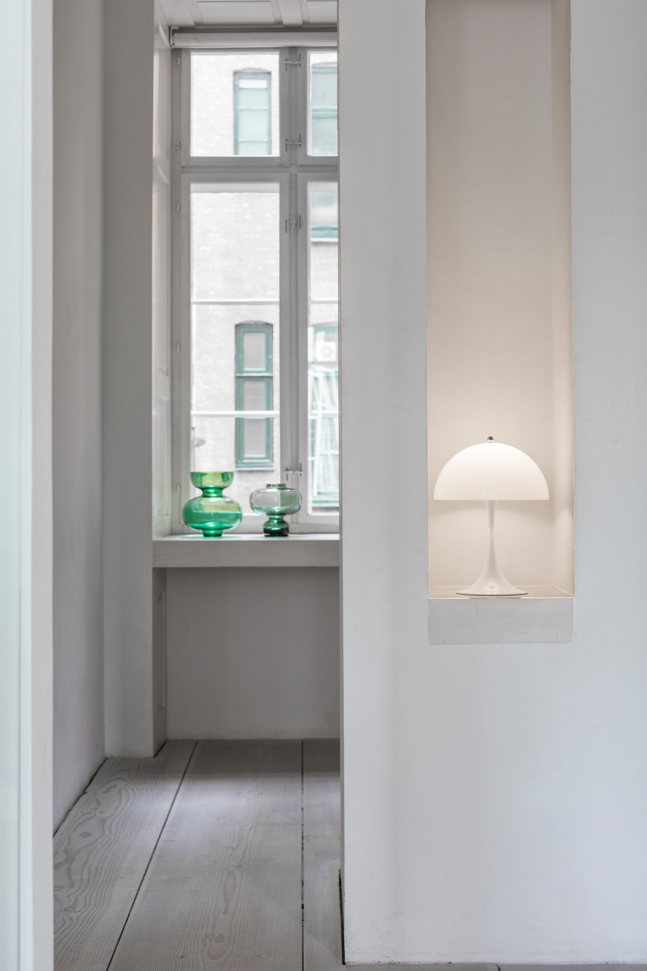 Portable Lamp PANTHELLA 250 White