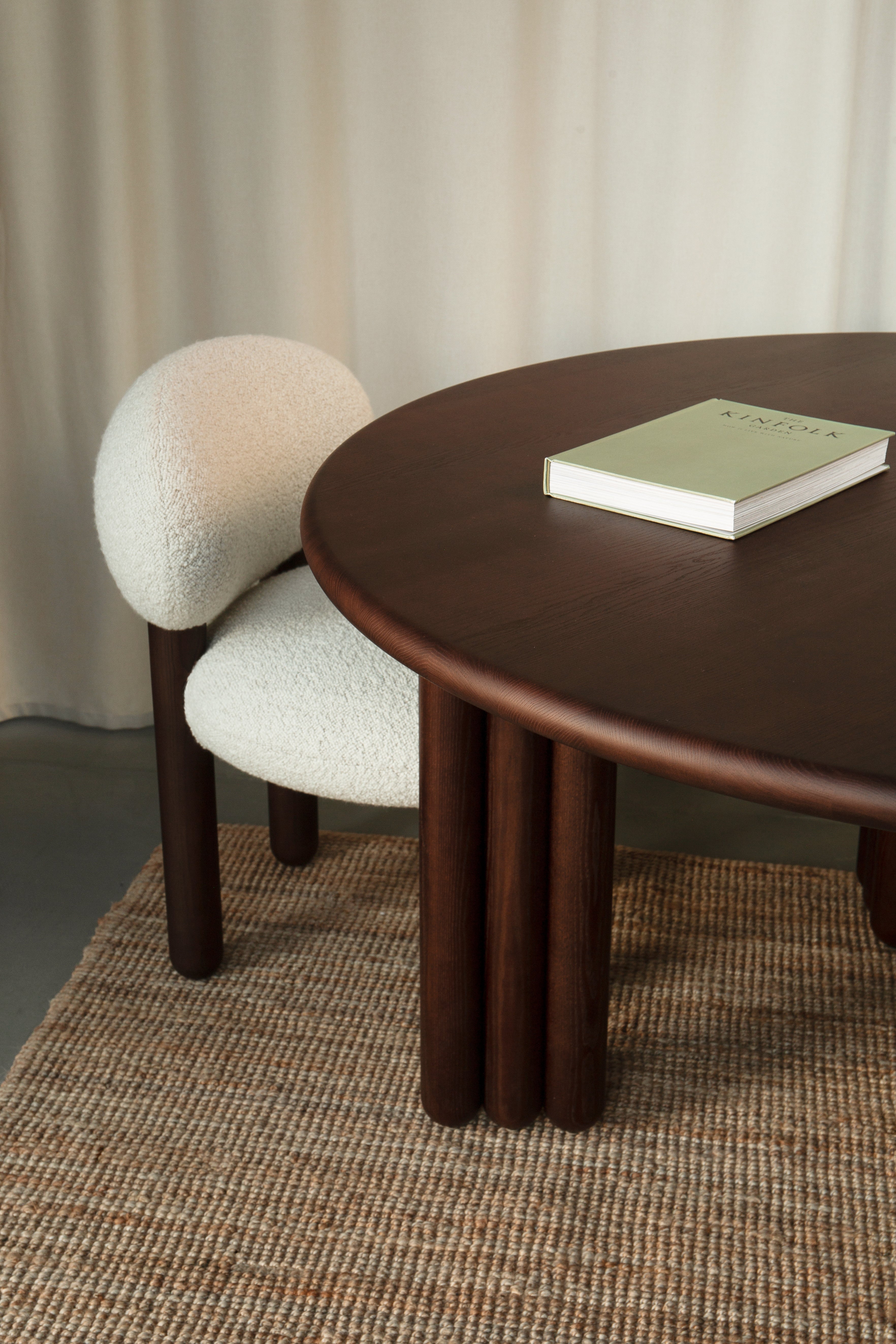 Round Table FLOCK Brown Ash Wood