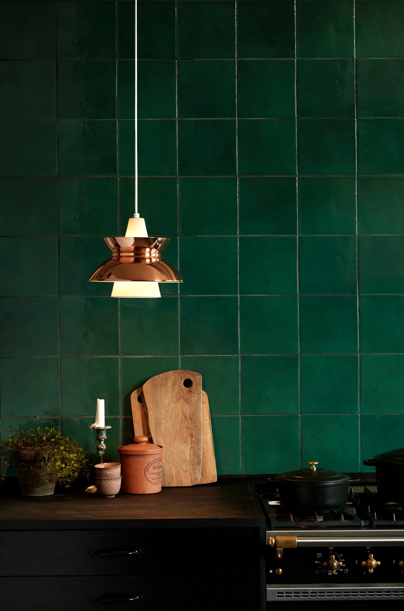 Pendelleuchte DOO-WOP weiß mit kupferner Oberfläche