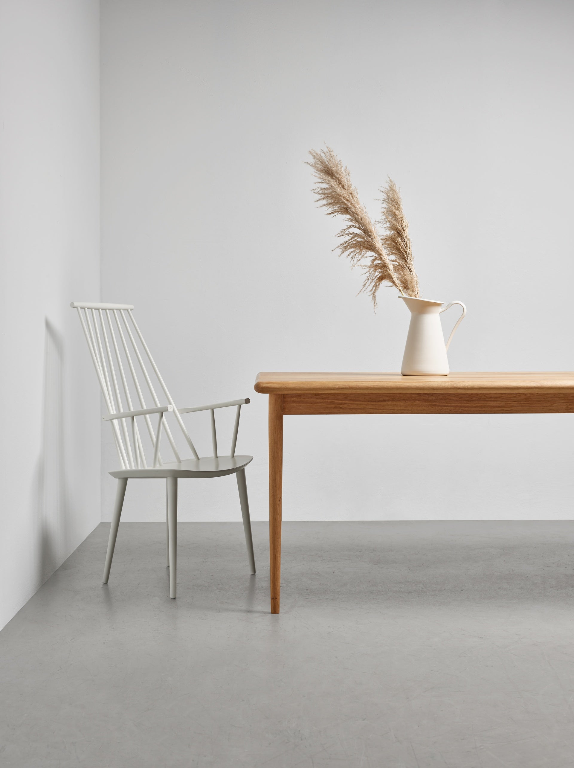 OLIVIA Table Oak Wood