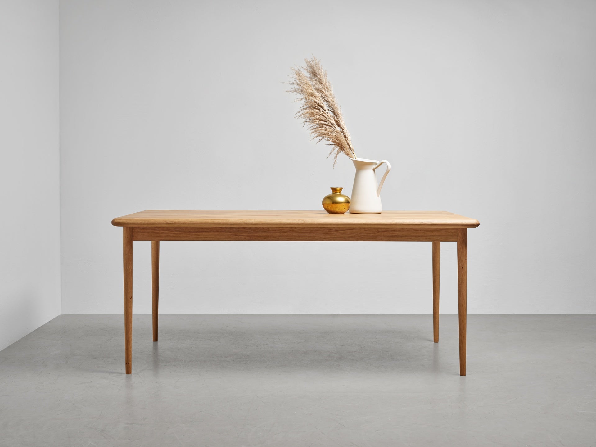 OLIVIA Table Oak Wood
