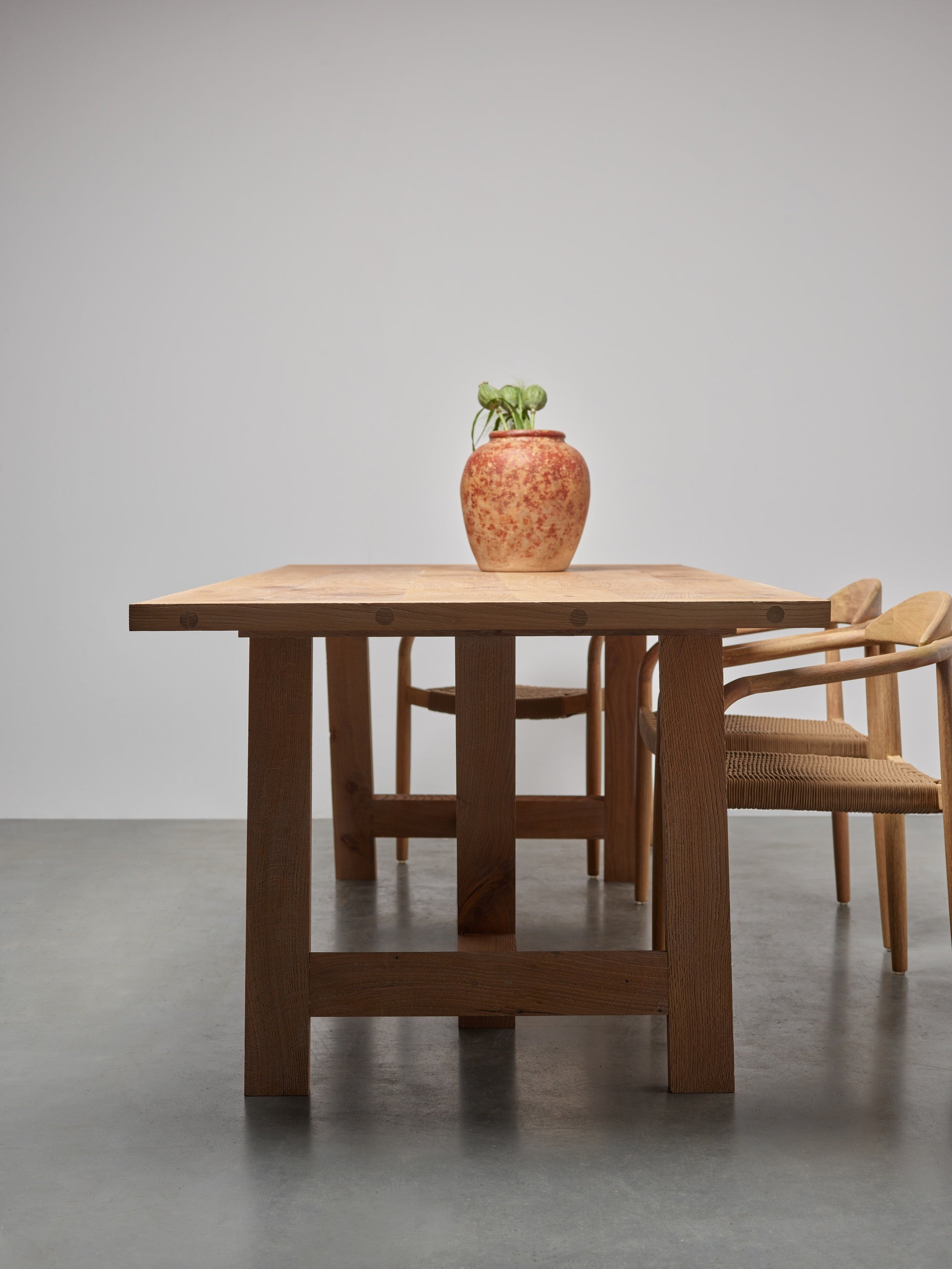 LOUIS Table Oak Wood