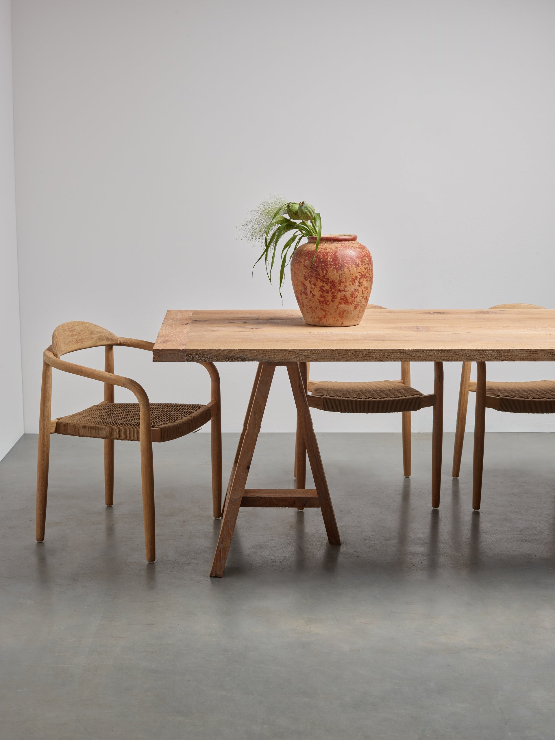 LOUIS Table Oak Wood