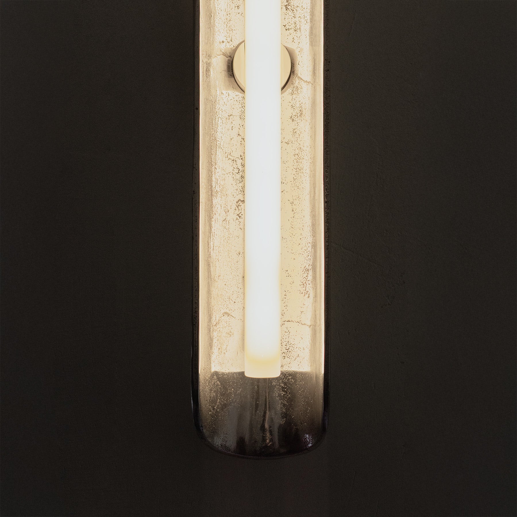 NURT Aluminum Wall Sconce