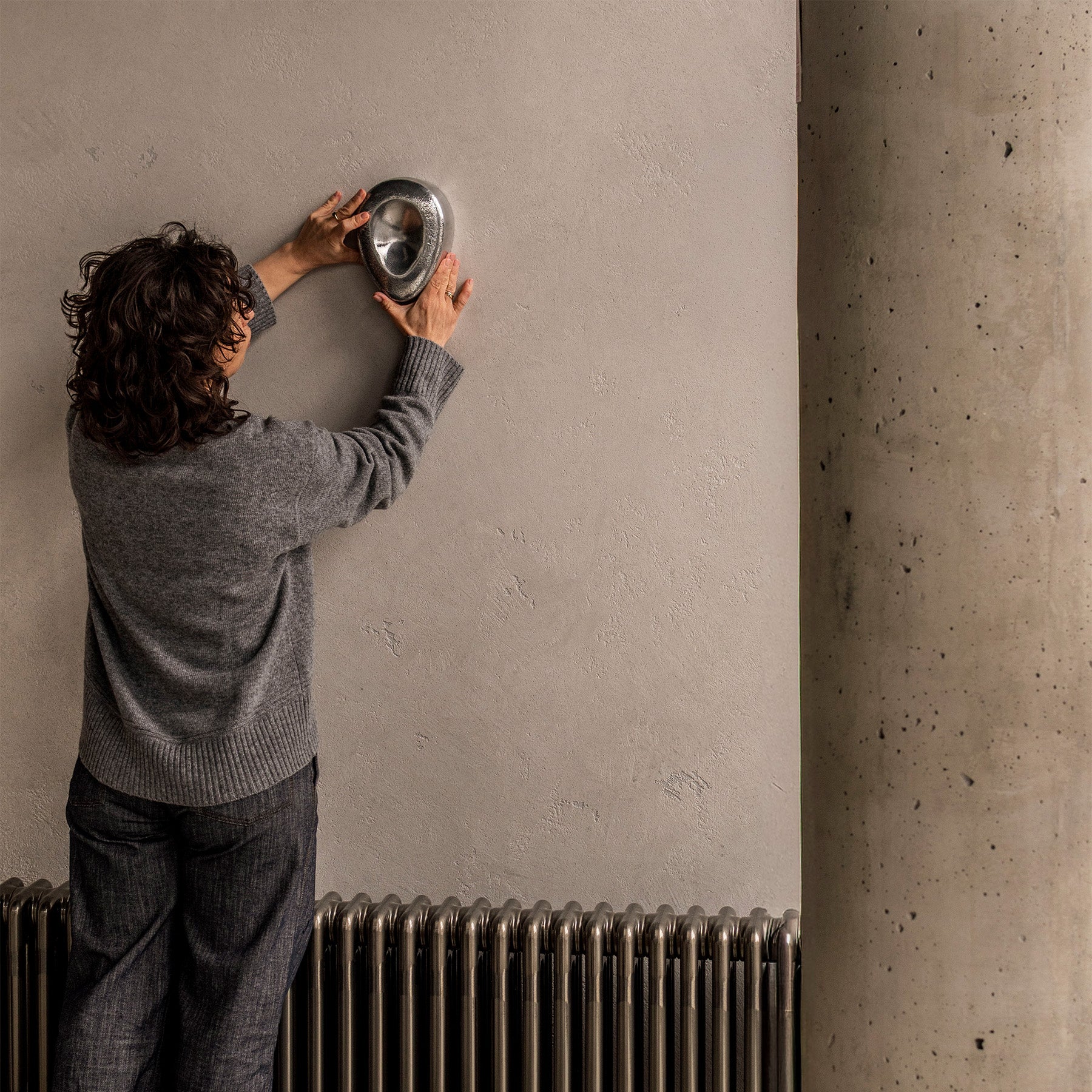 DEIMOS Aluminum Wall Sconce