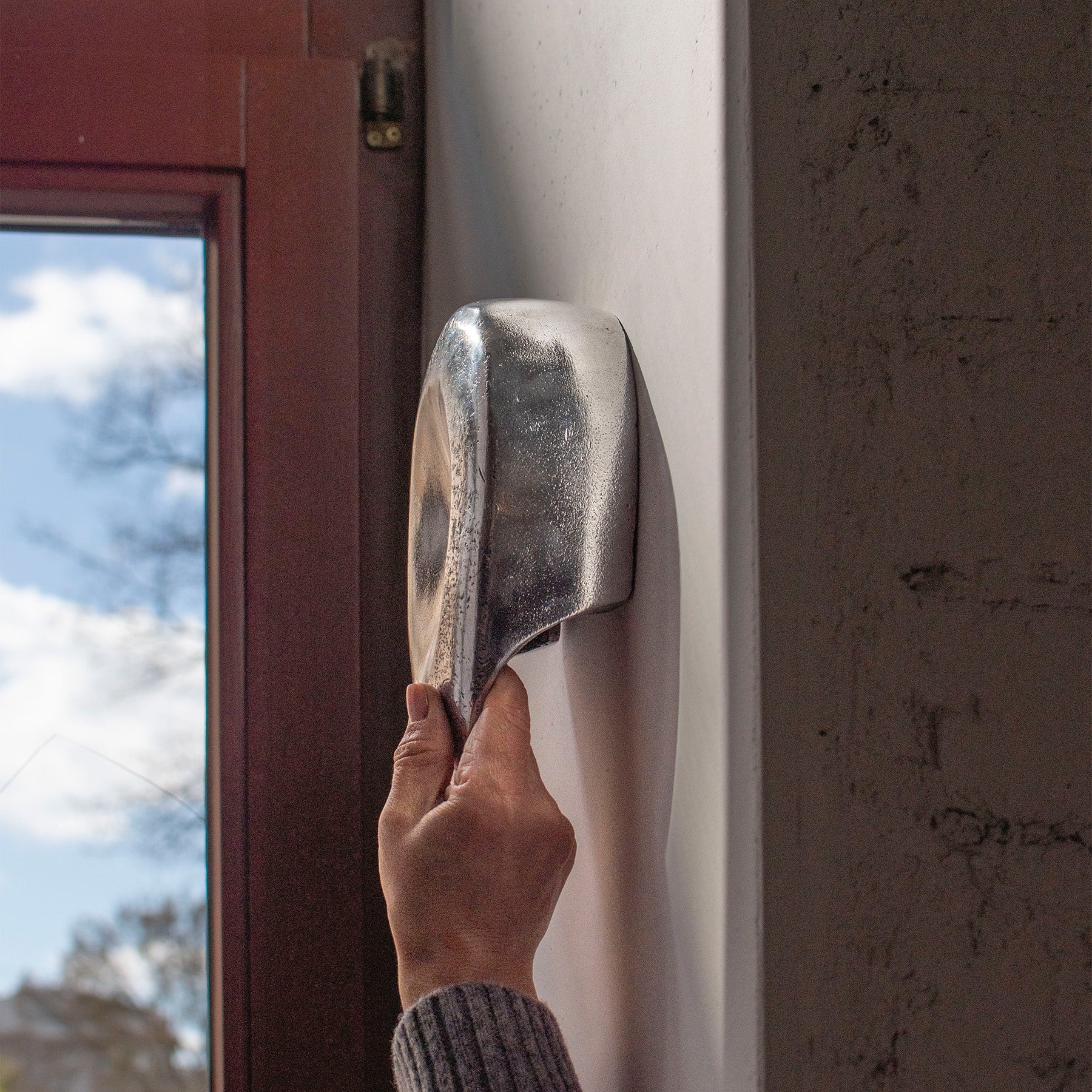 DEIMOS Aluminum Wall Sconce