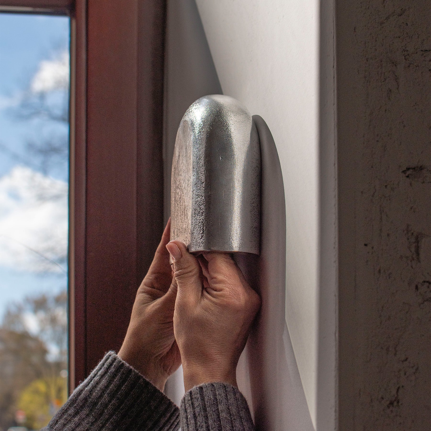 FOBOS Aluminum Wall Sconce