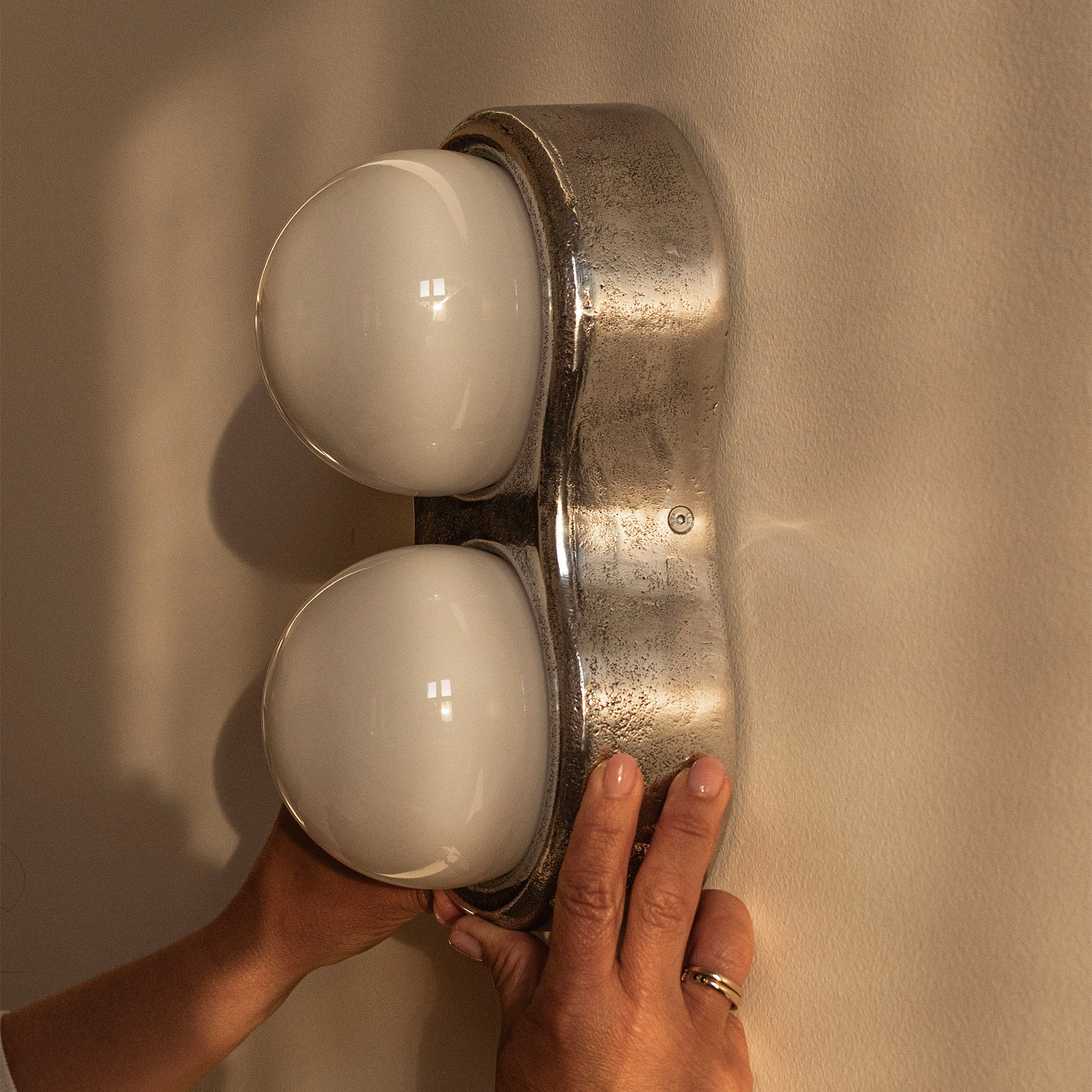 SWING Wall Lamp with Opal Glass and Aluminum Base