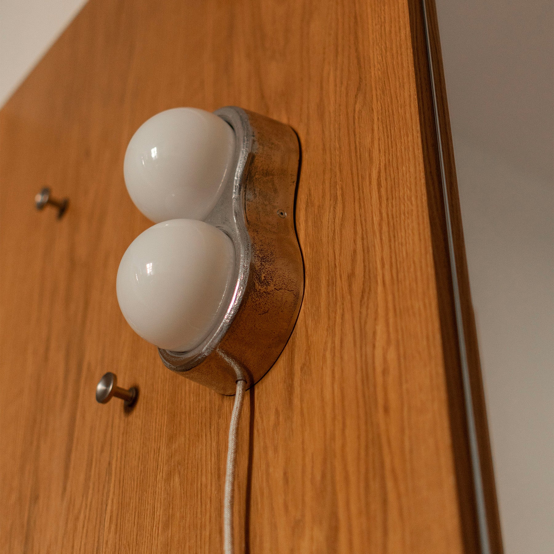 SWING Wall Lamp with Opal Glass and Aluminum Base