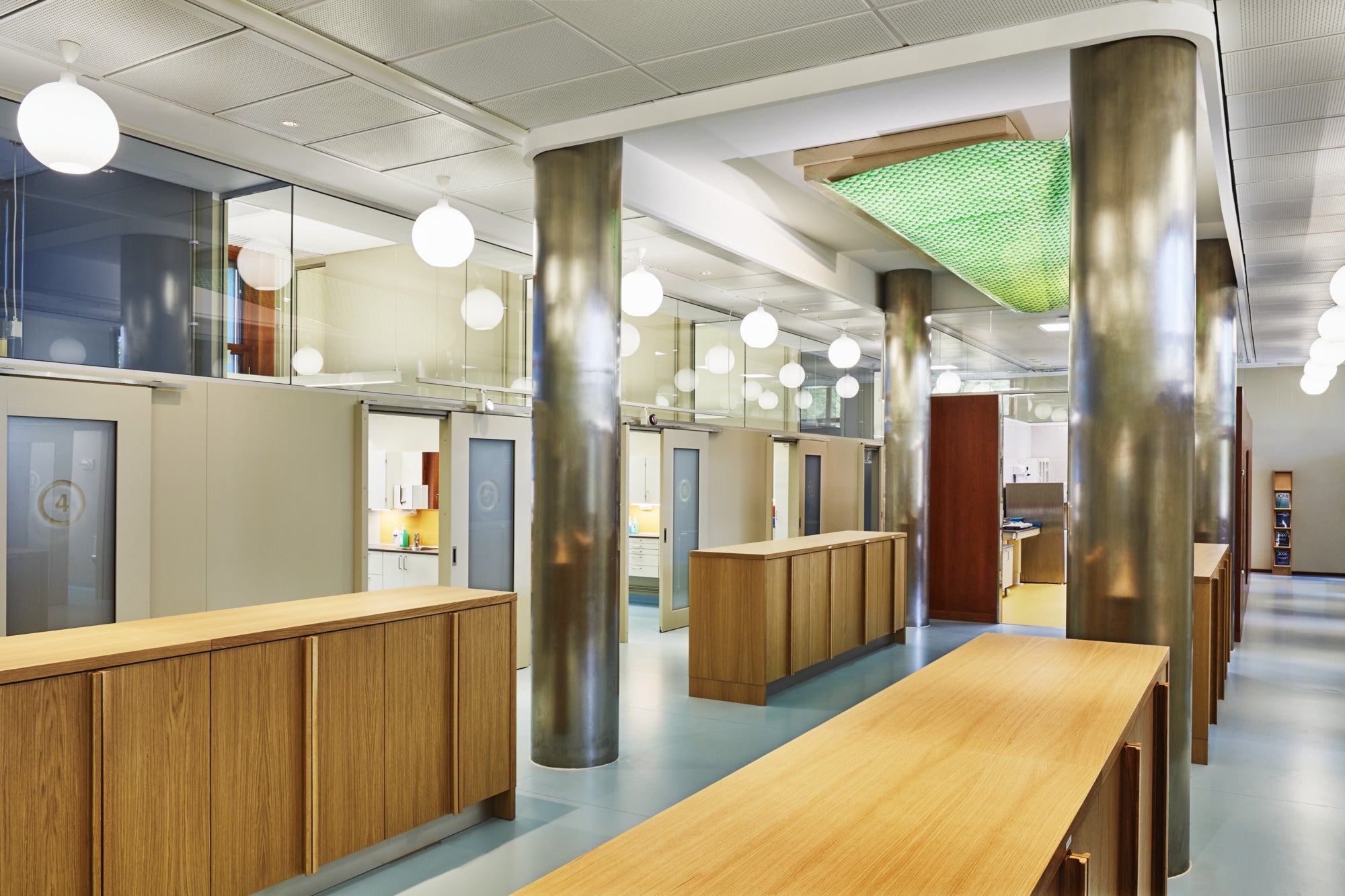 WOHLERT pendant lamp white glass