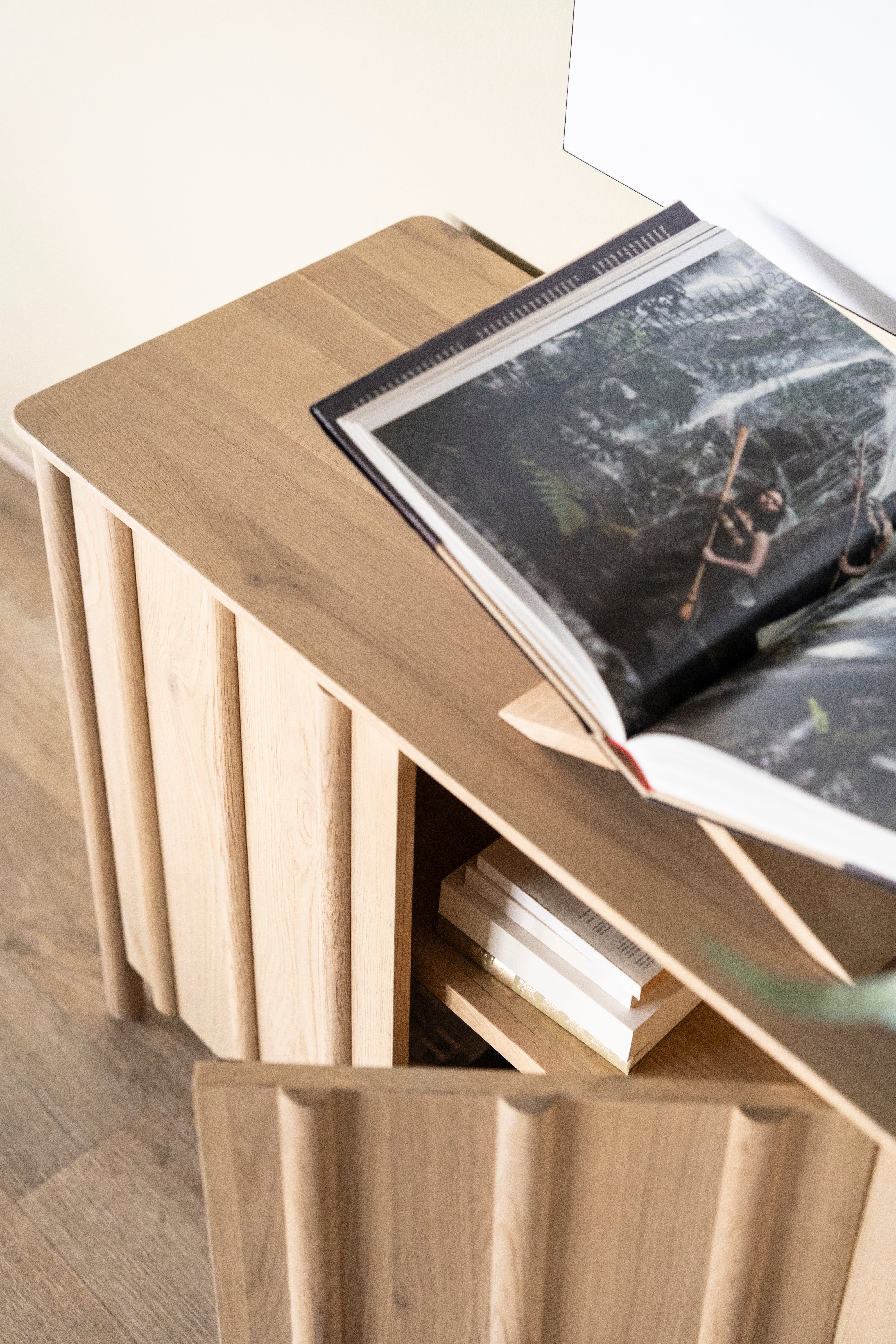 JAKE Oak Wood Chest of Drawers