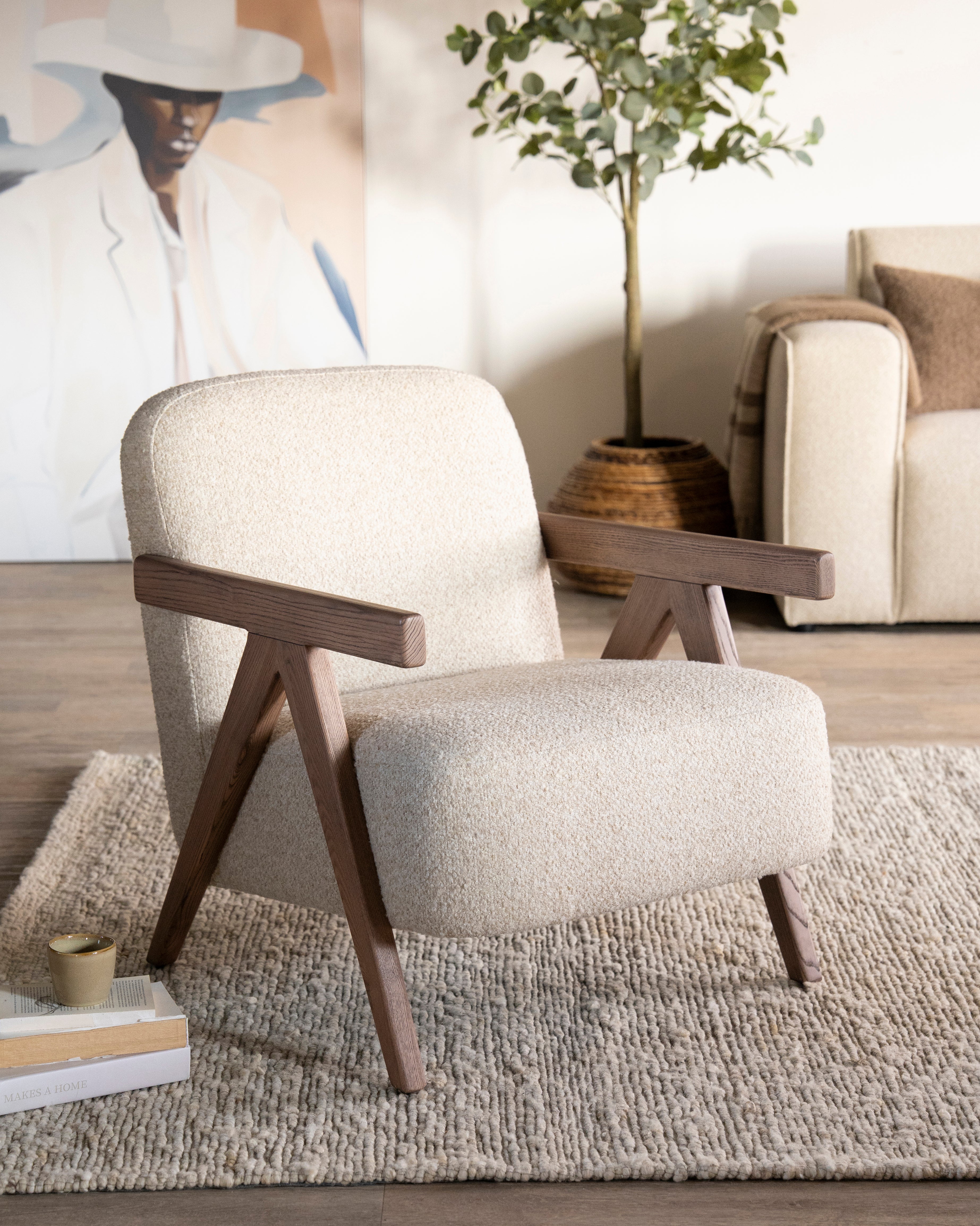 Sessel FRANCIS beige mit Holzgestell