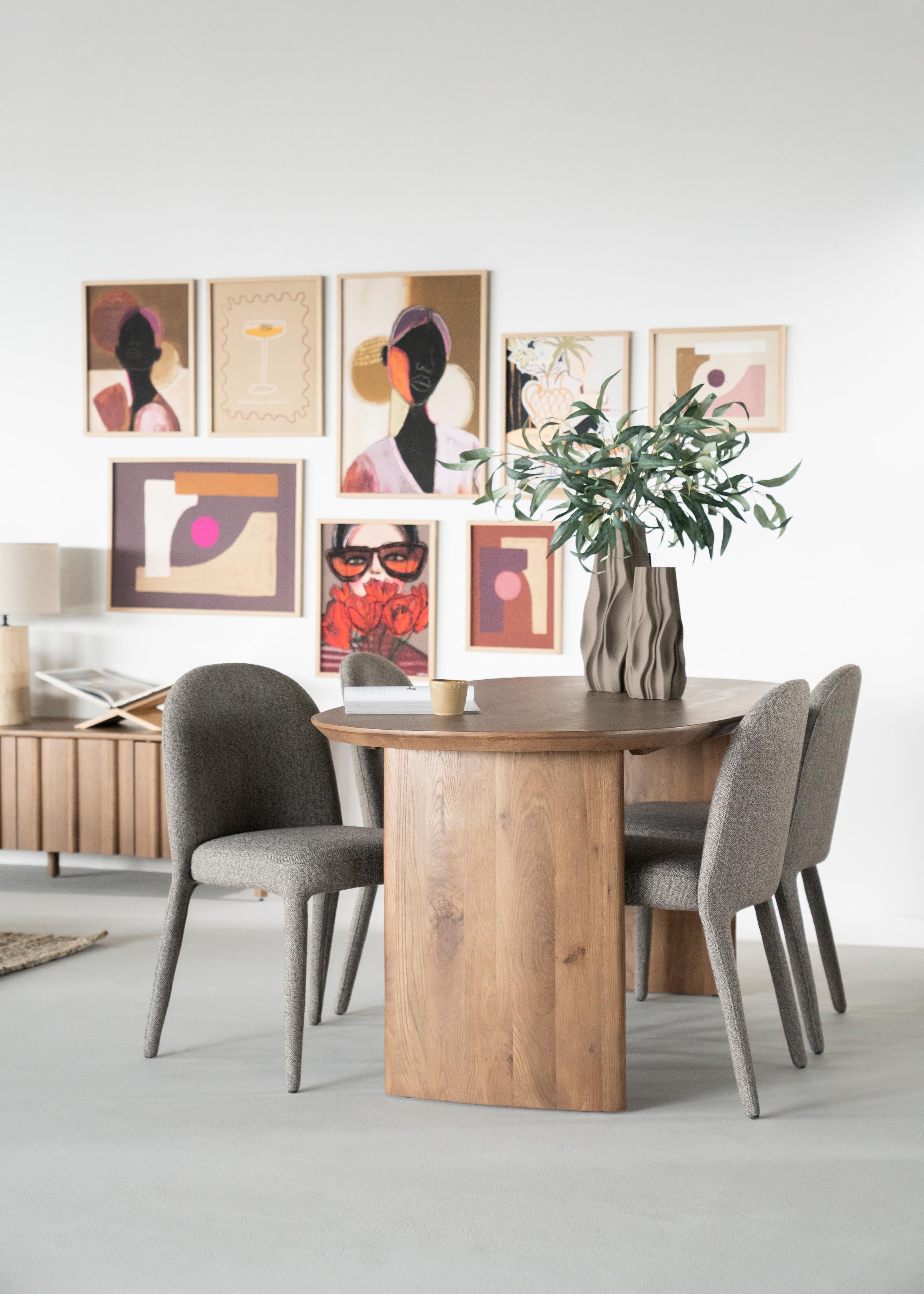 Ovaler Tisch DEX dunkles Eichenholz