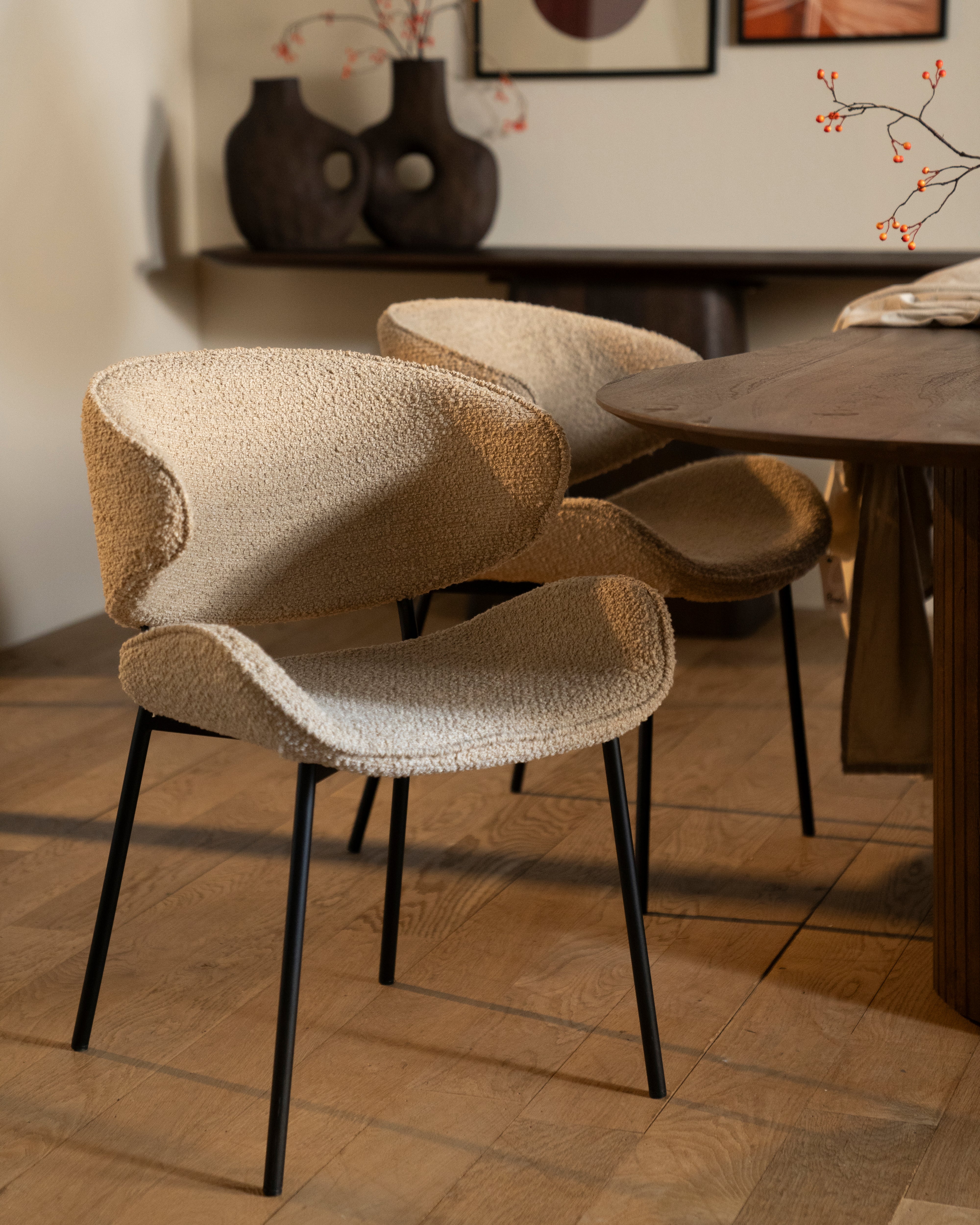 TESS Chair in Sand with Black Base