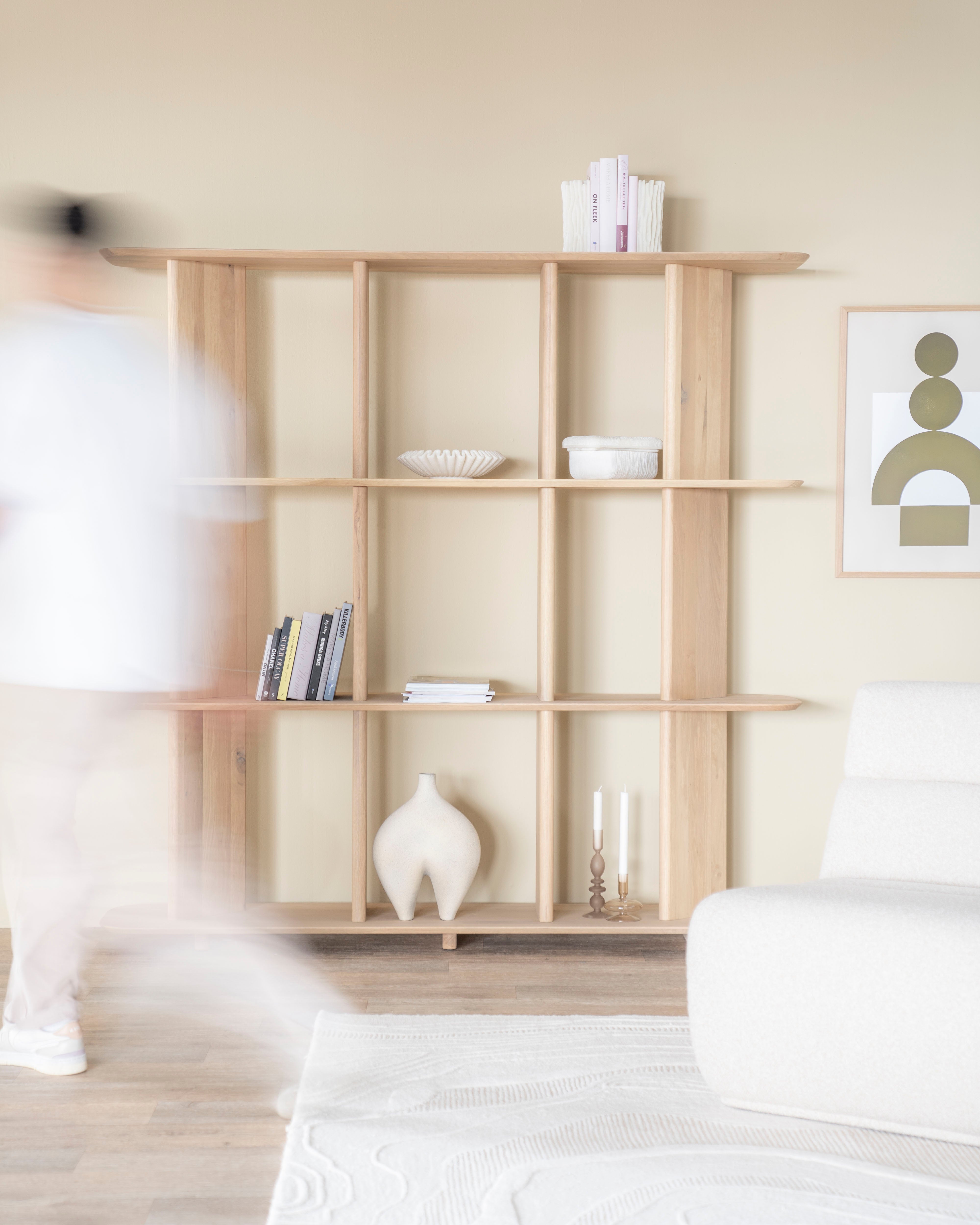 Regal TY aus Eichenholz