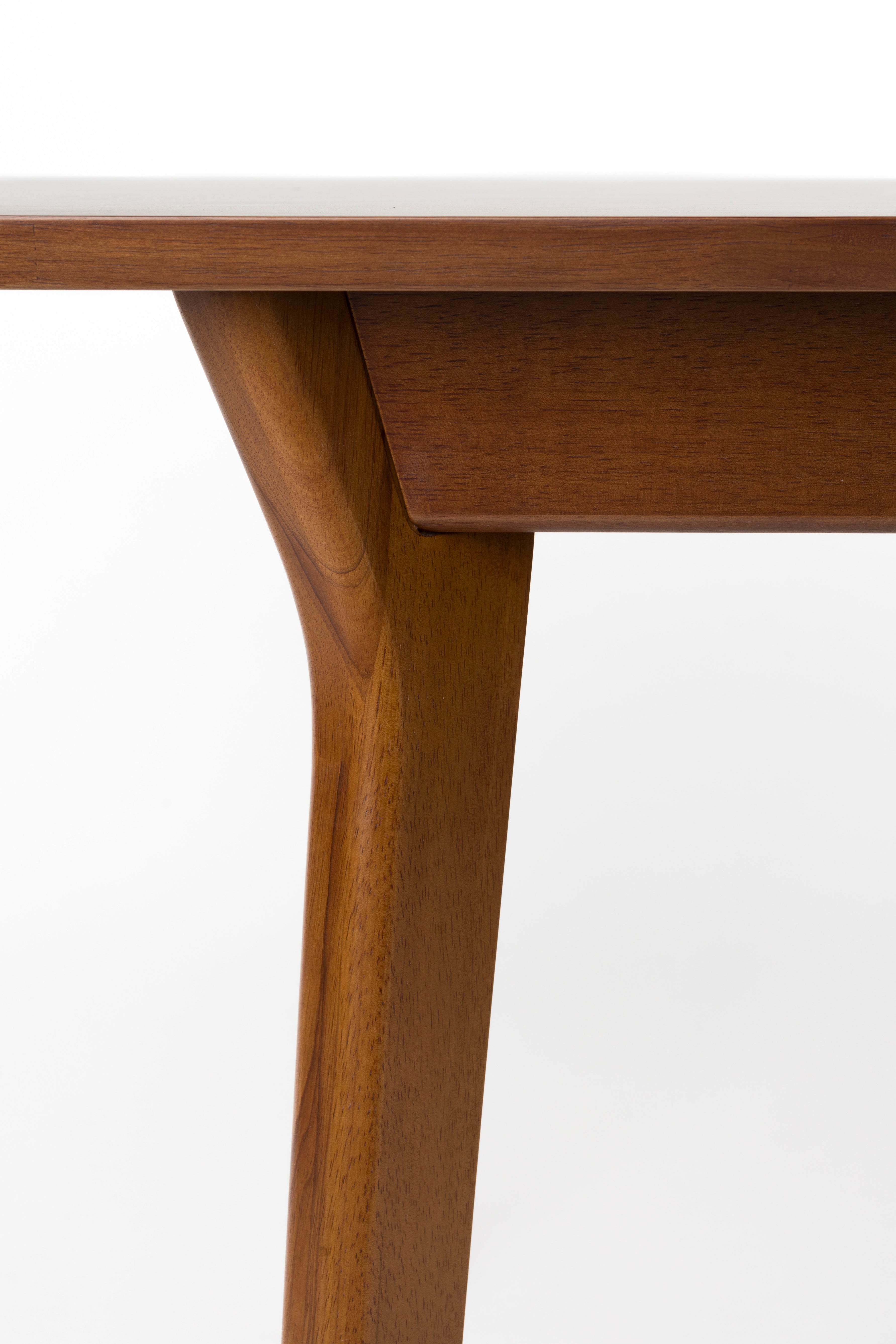 Extendable table ELLEN walnut veneer