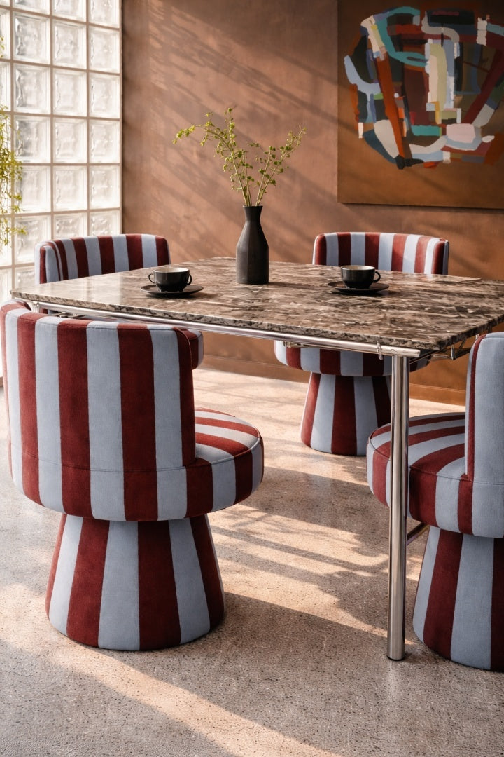 LINEA SOFT swivel armchair in burgundy with blue accents