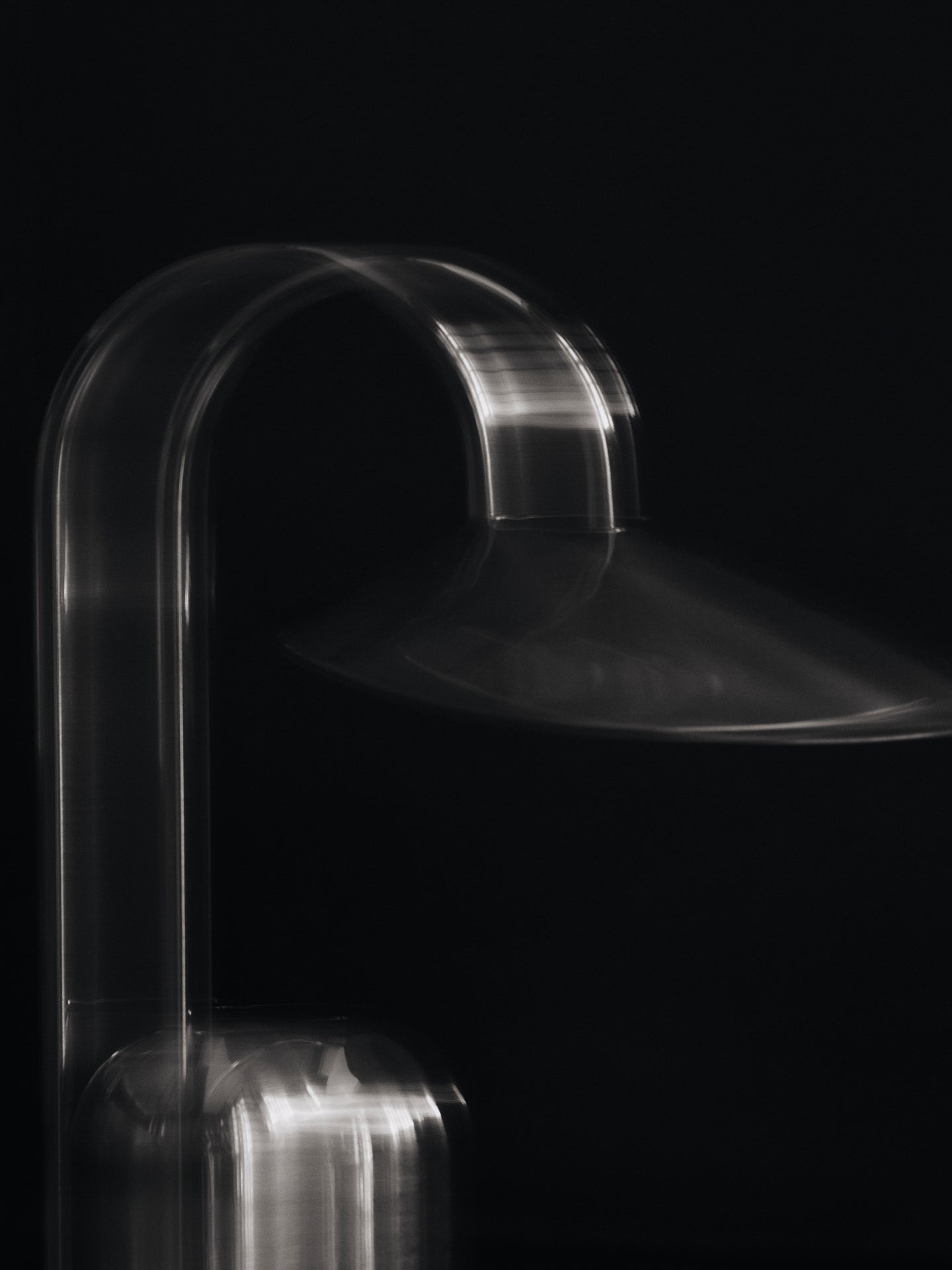 Tragbare Lampe ARUM Stahl [Klaudia] [zum Entfernen von Tags und zum Zusammenführen in Swatch]