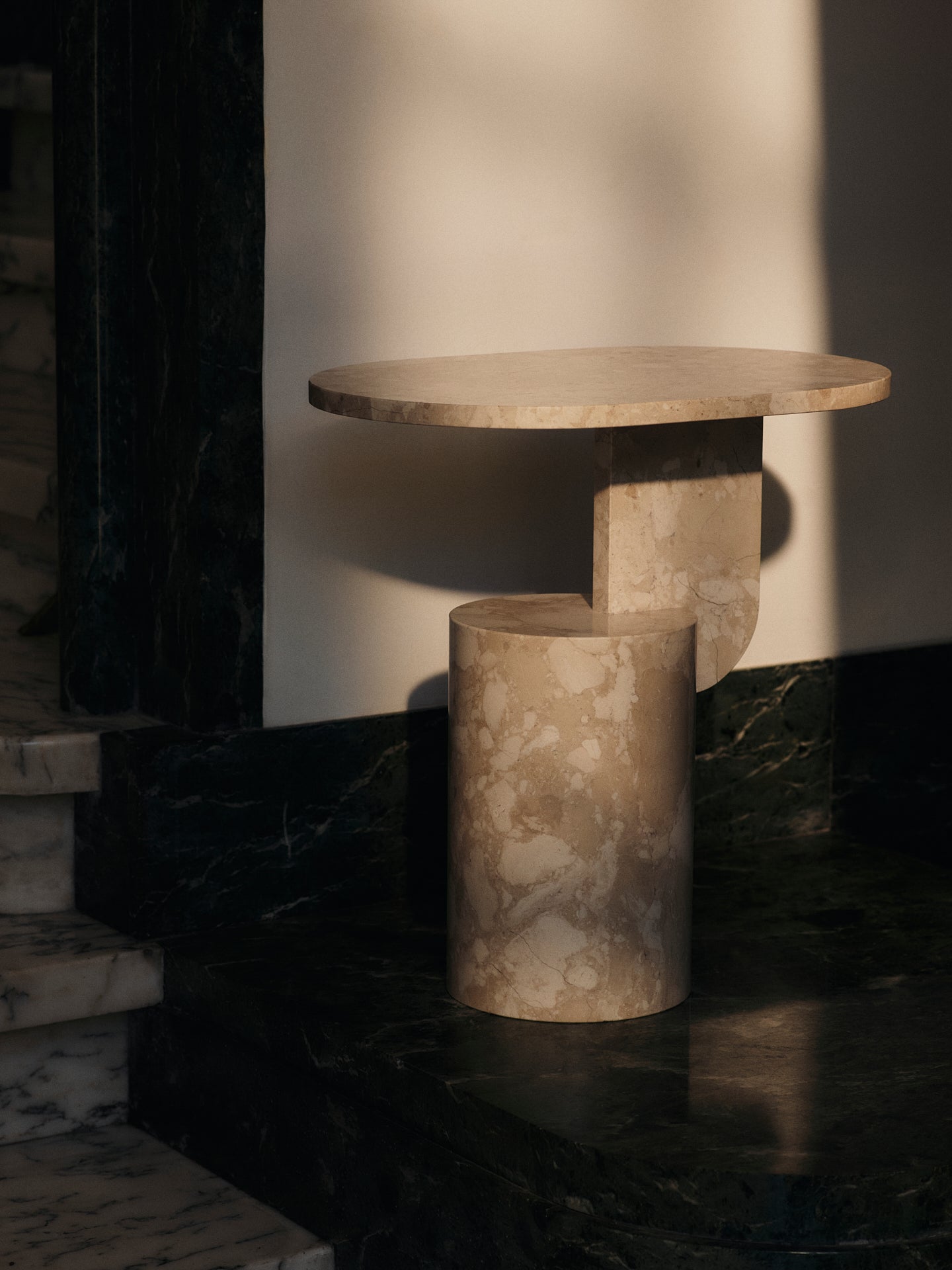Beistelltisch INSERT beige Marmor