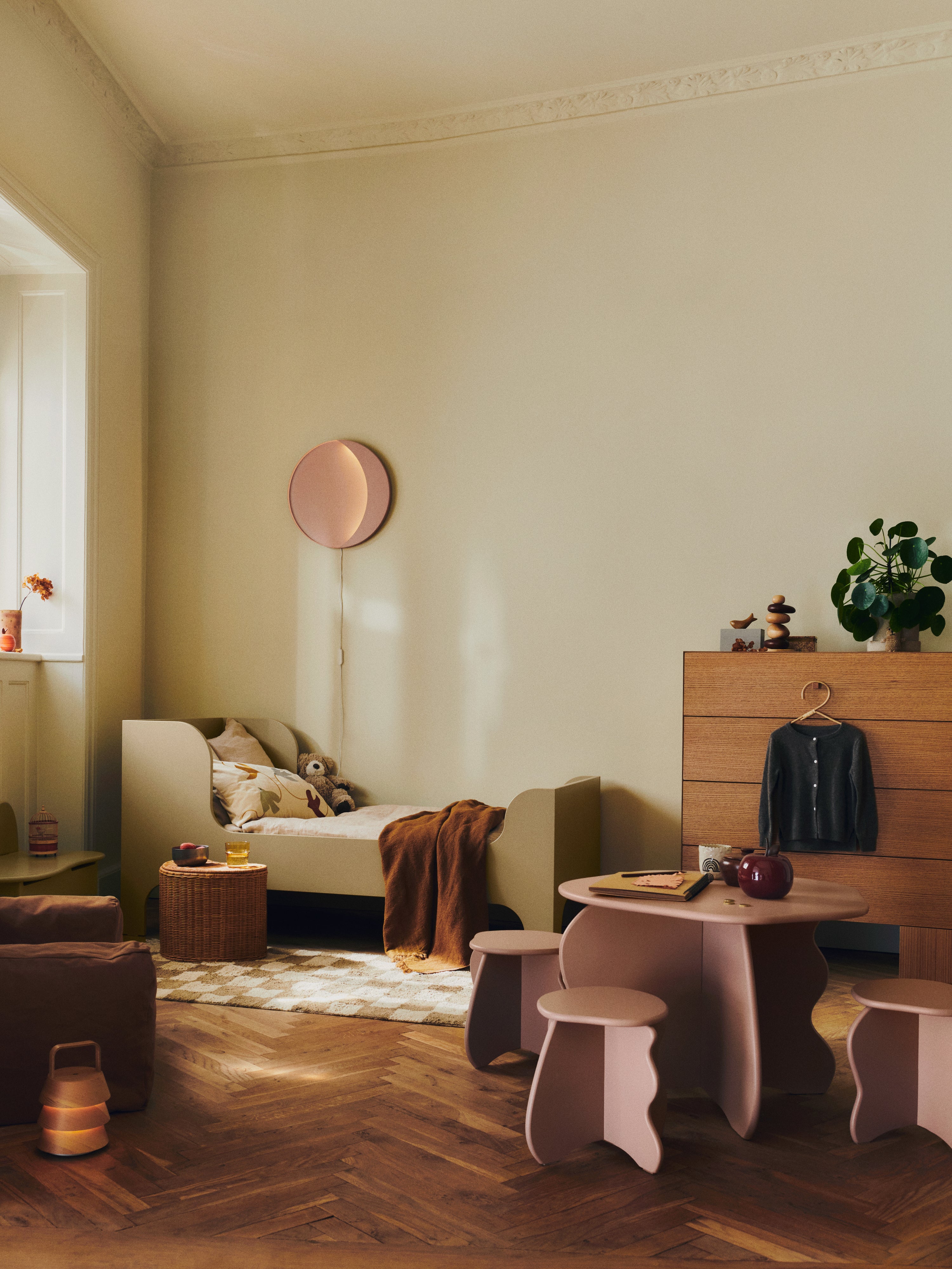 SLOPE Pink Children's Stool