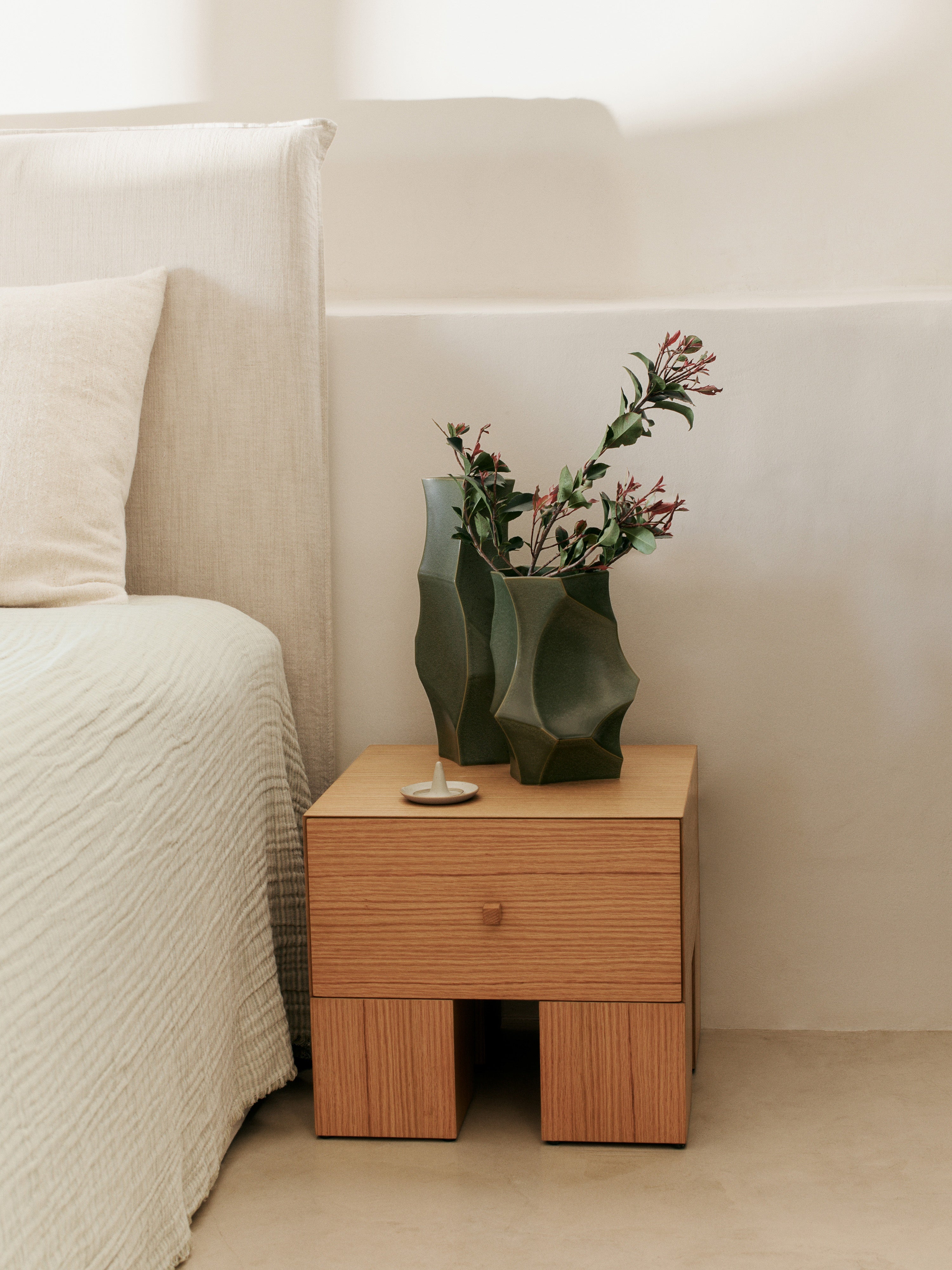KUBEN Nightstand Oak Veneer