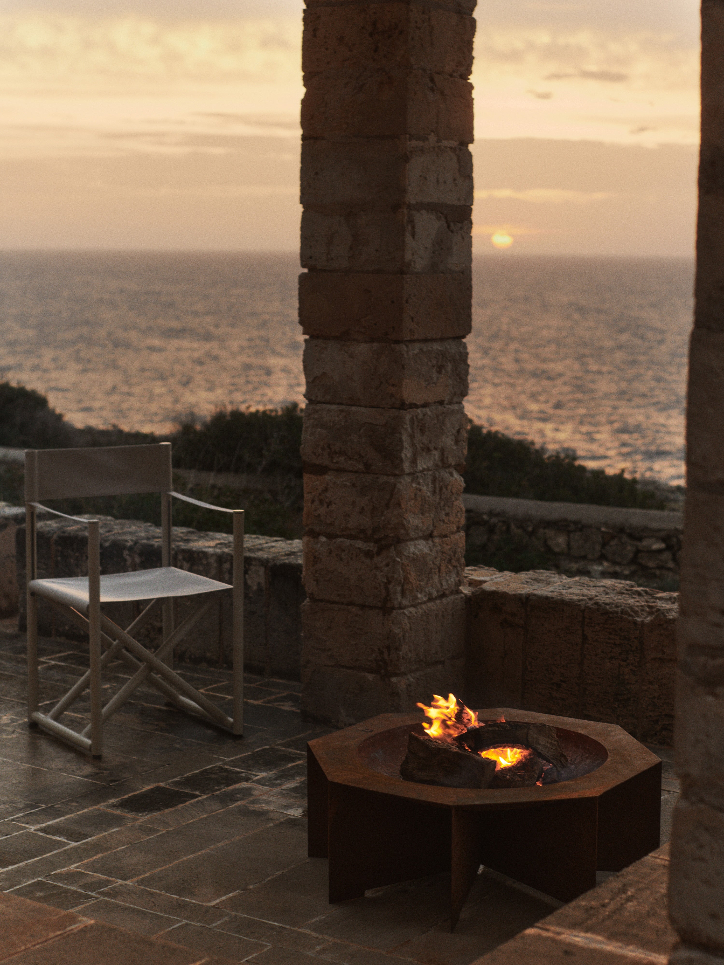 OTTE Rusty Fire Pit