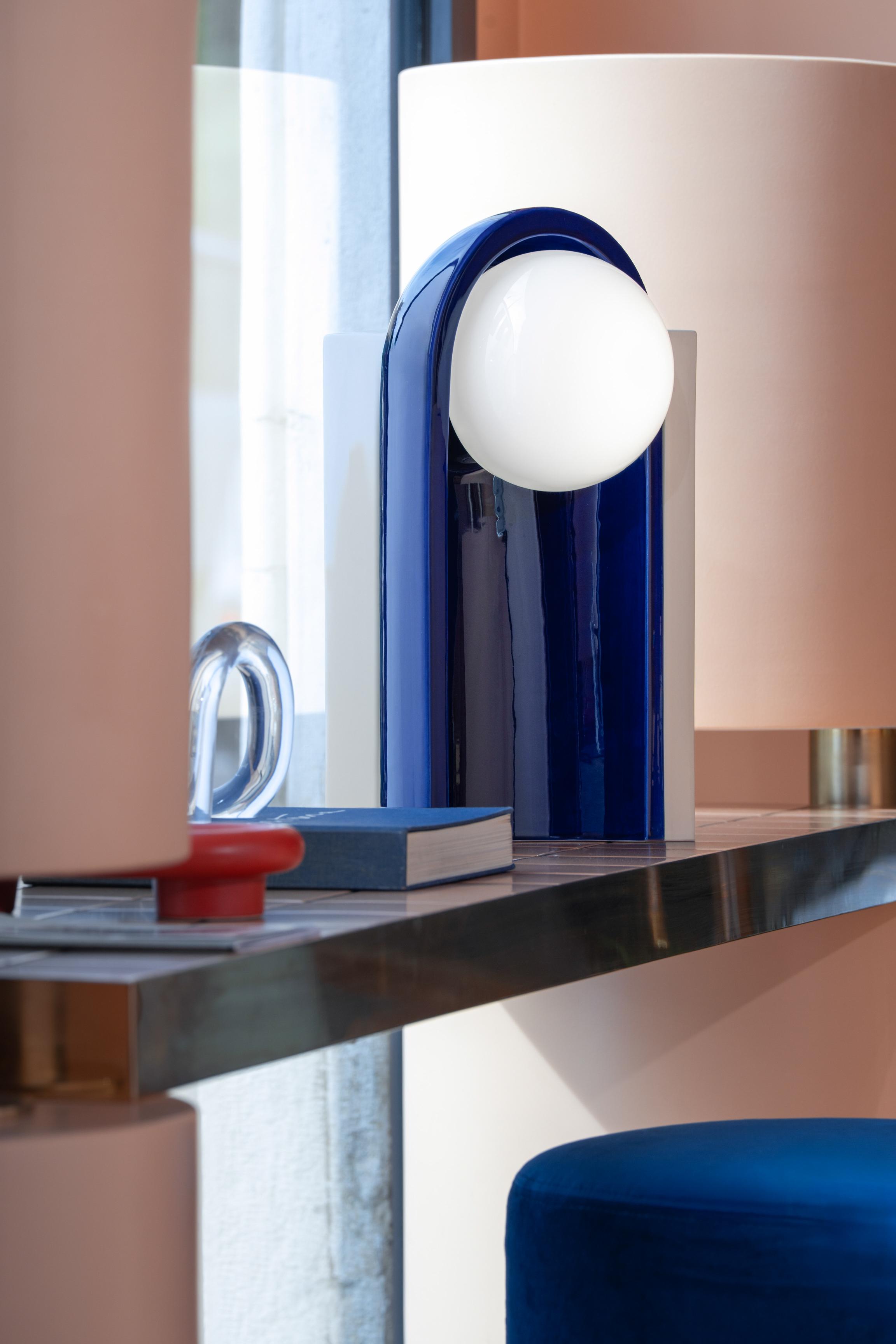 Tischlampe aus Keramik CLÉO beige mit salbeigrün