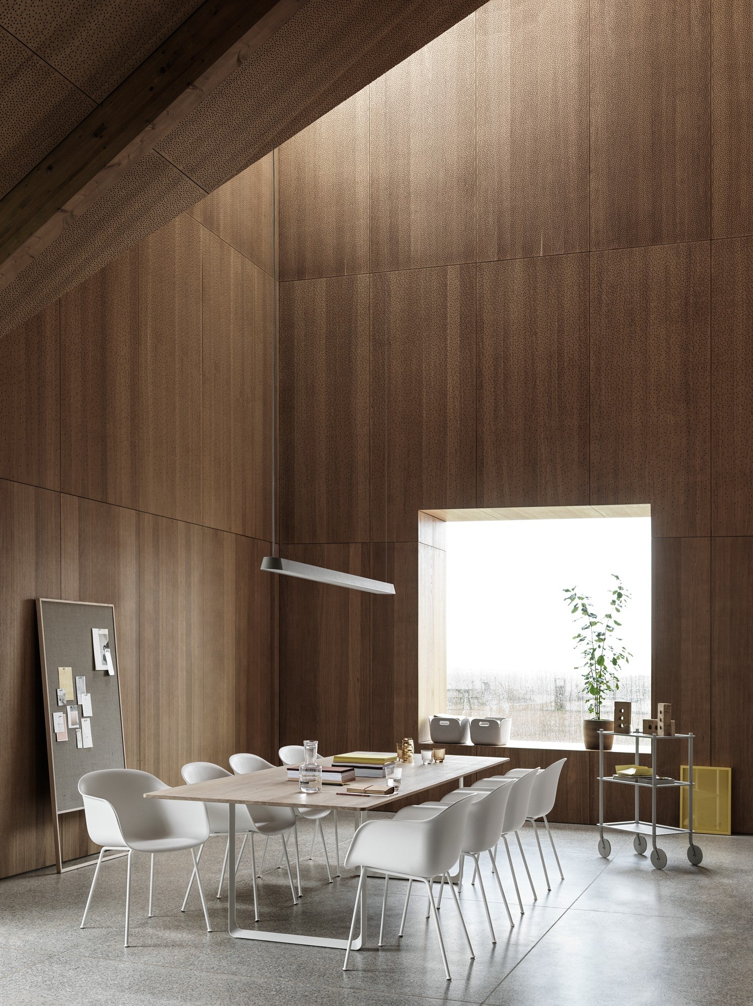 LINEAR light gray pendant lamp