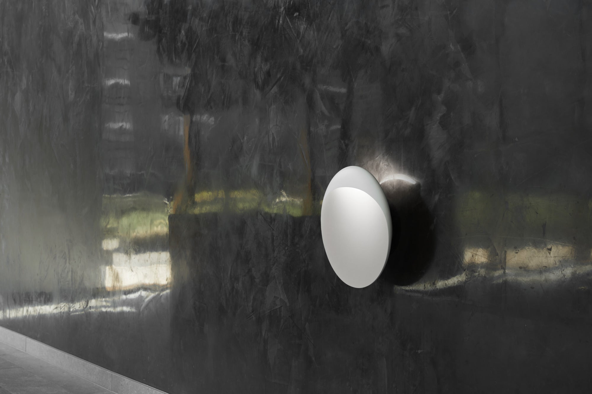 FLINDT aluminum wall lamp