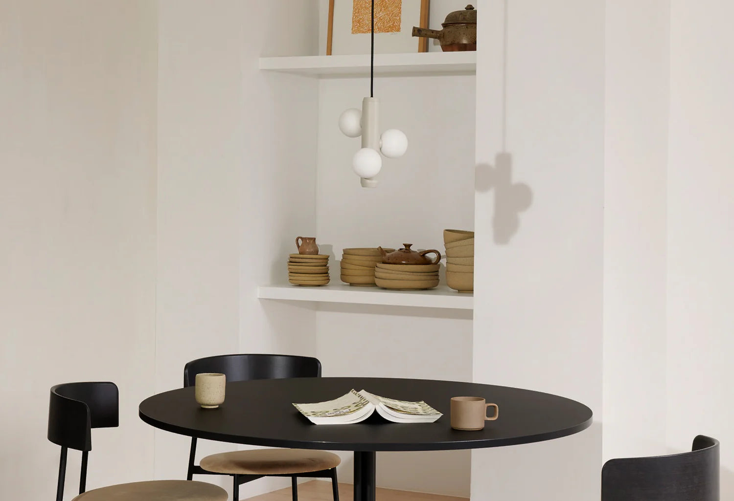 KAKTEE Beige Pendant Lamp