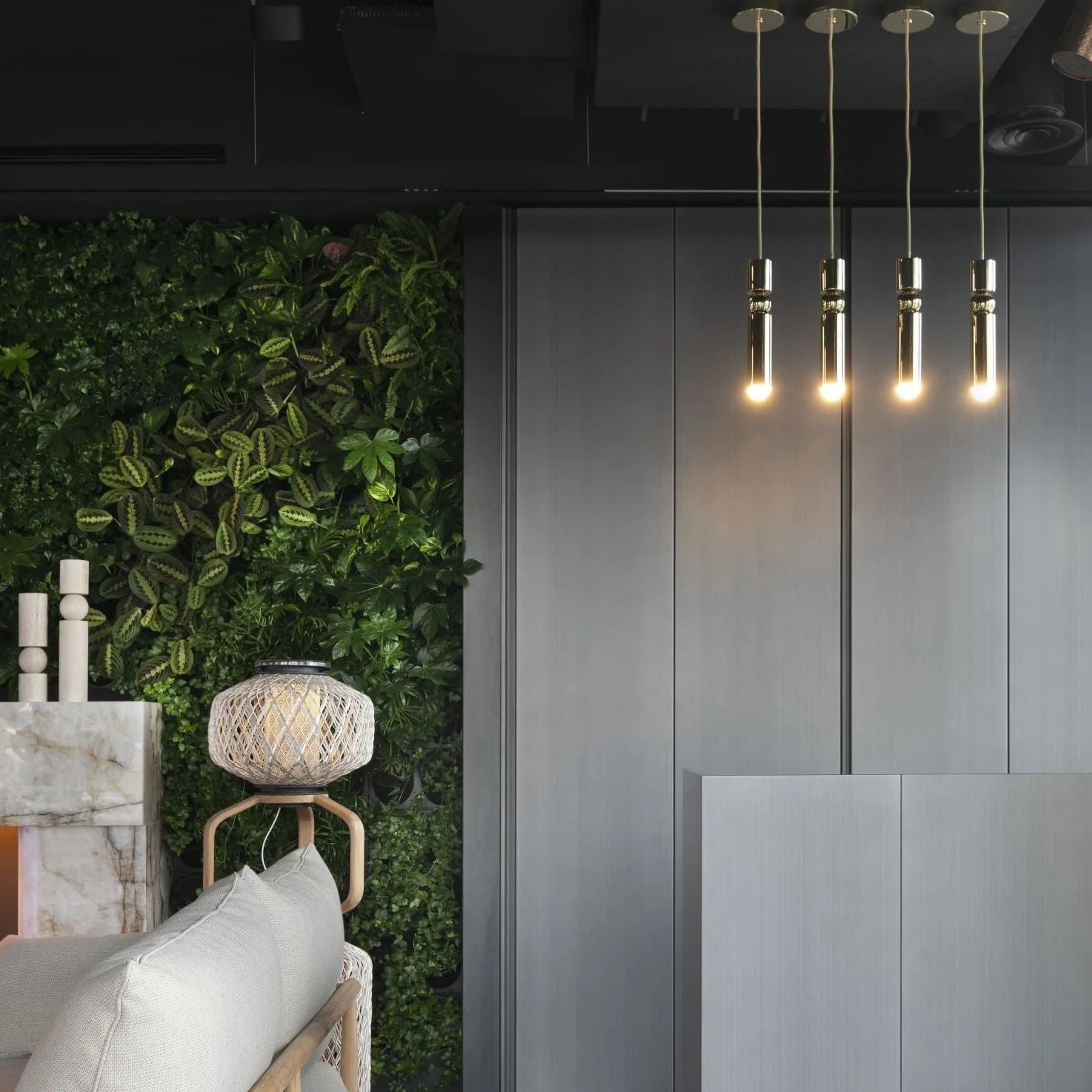 FULCRUM pendant lamp in matte black