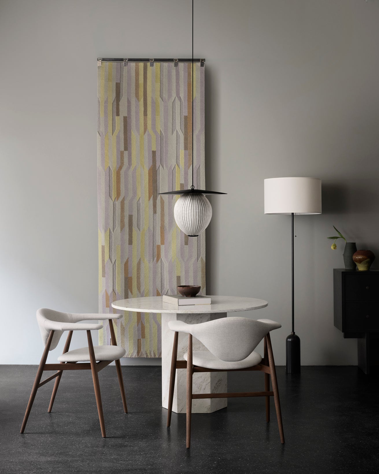 GRAVITY floor lamp white marble