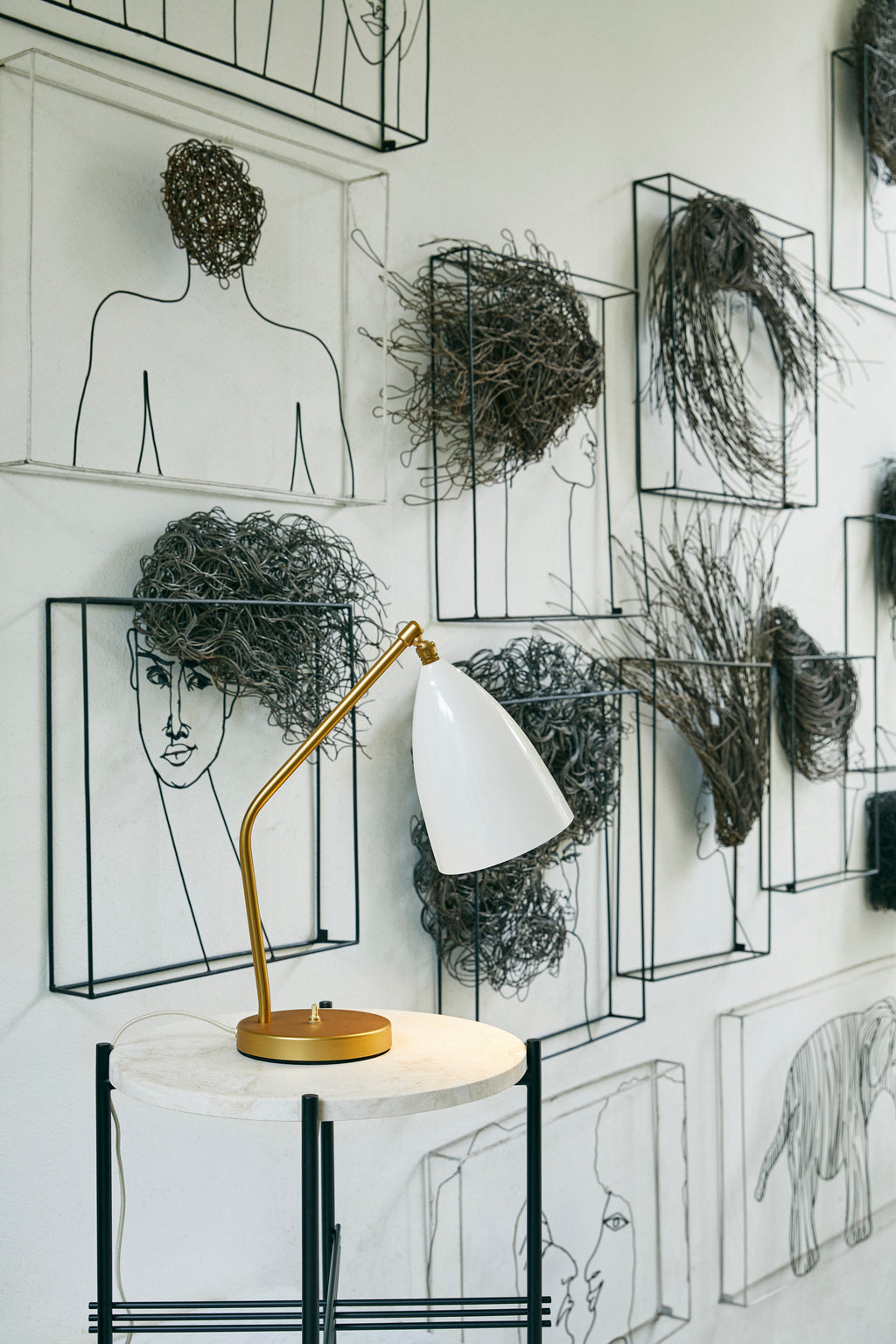 Table lamp GRÄSHOPPA gray shade with gold base