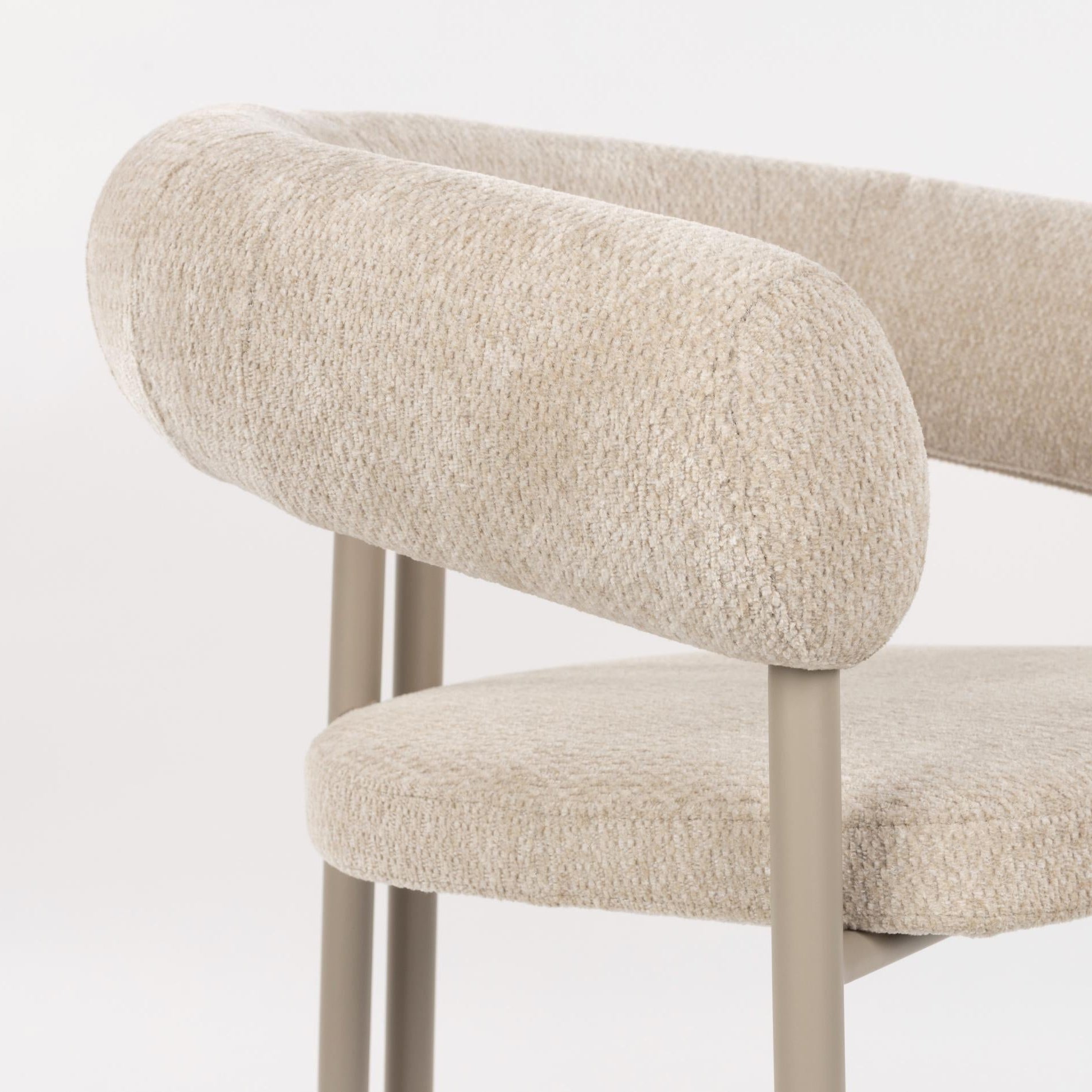 HEELS Armchair in Beige